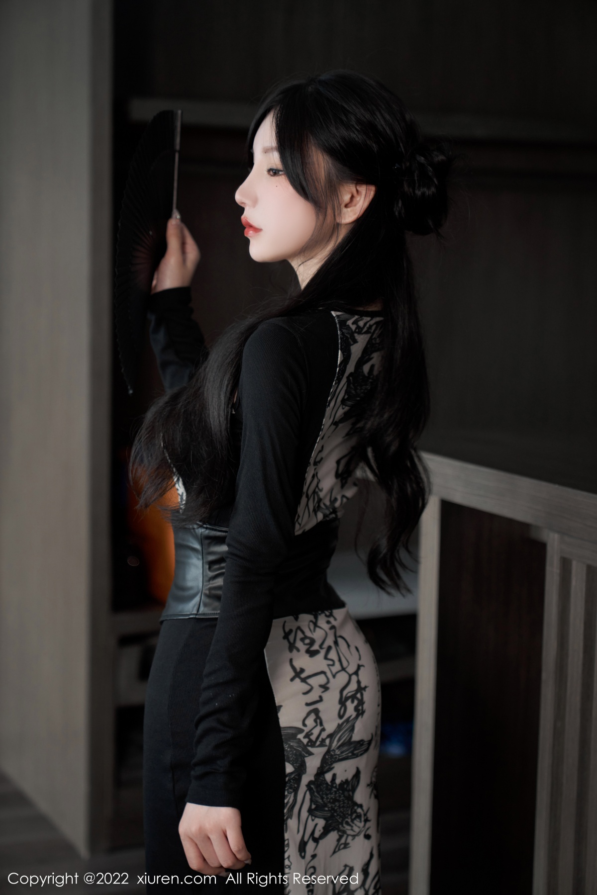 xgyw.top_XiuRen第5623期_女神周于希Sally性感拼色连衣裙配超薄开档肉丝绝美诱惑写真94P