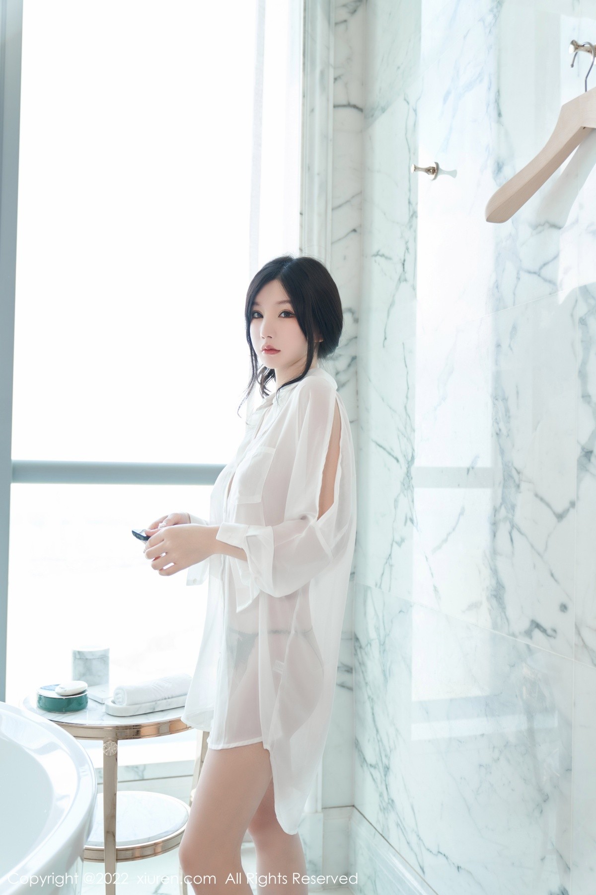 xgyw.top_XiuRen第5638期_女神周于希Sally心愿旅拍浴缸场景性感白色轻透衣湿身诱惑写真84P
