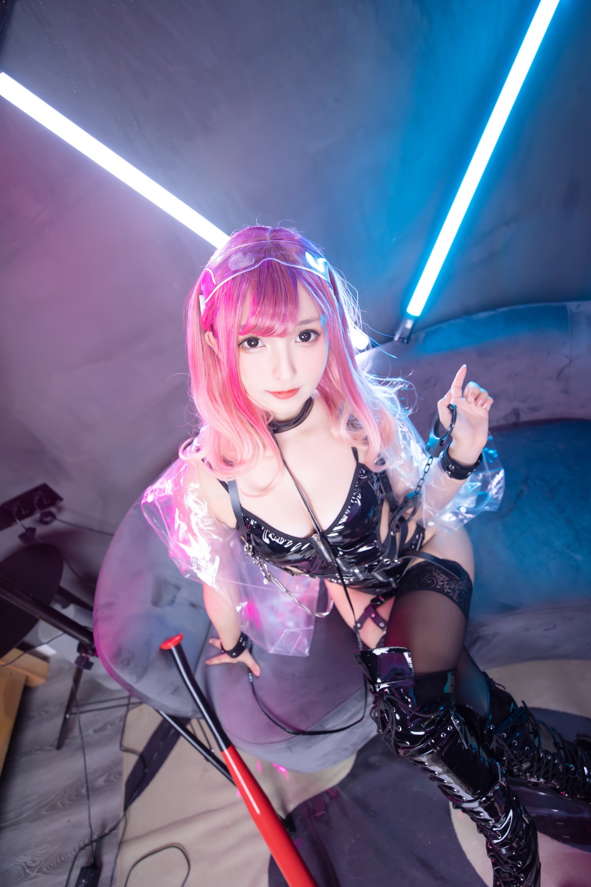 xgyw.top_萝莉美女神楽板真冬Girlspunk2020主题性感黑色皮质服饰配蕾丝袜迷人诱惑写真150P