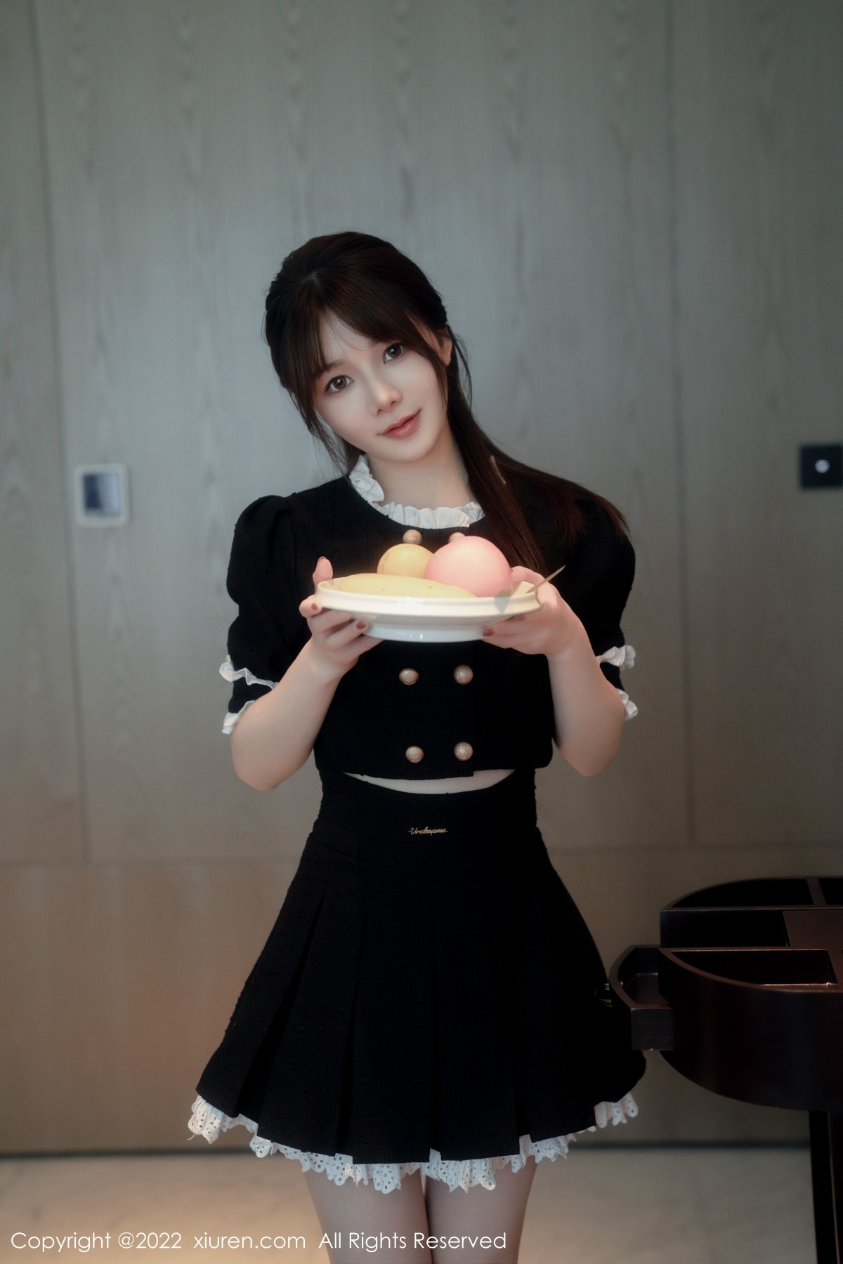 xgyw.top_XiuRen第5626期_模特婠婠么脱黑色短款连衣裙露性感黑色内衣秀曼妙身材诱惑写真64P