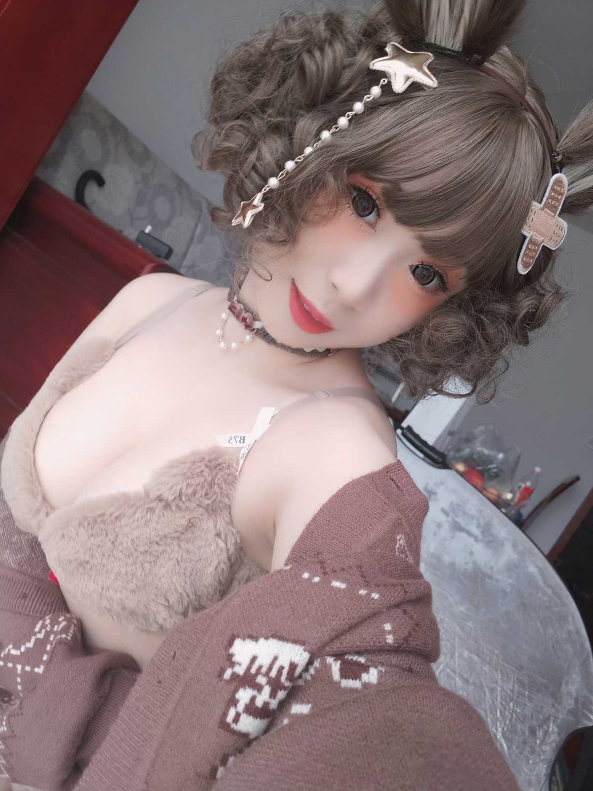 xgyw.top_网络美女胡桃猫Kurumineko熊熊主题私房半脱露傲人豪乳遮点惹火诱惑写真221P