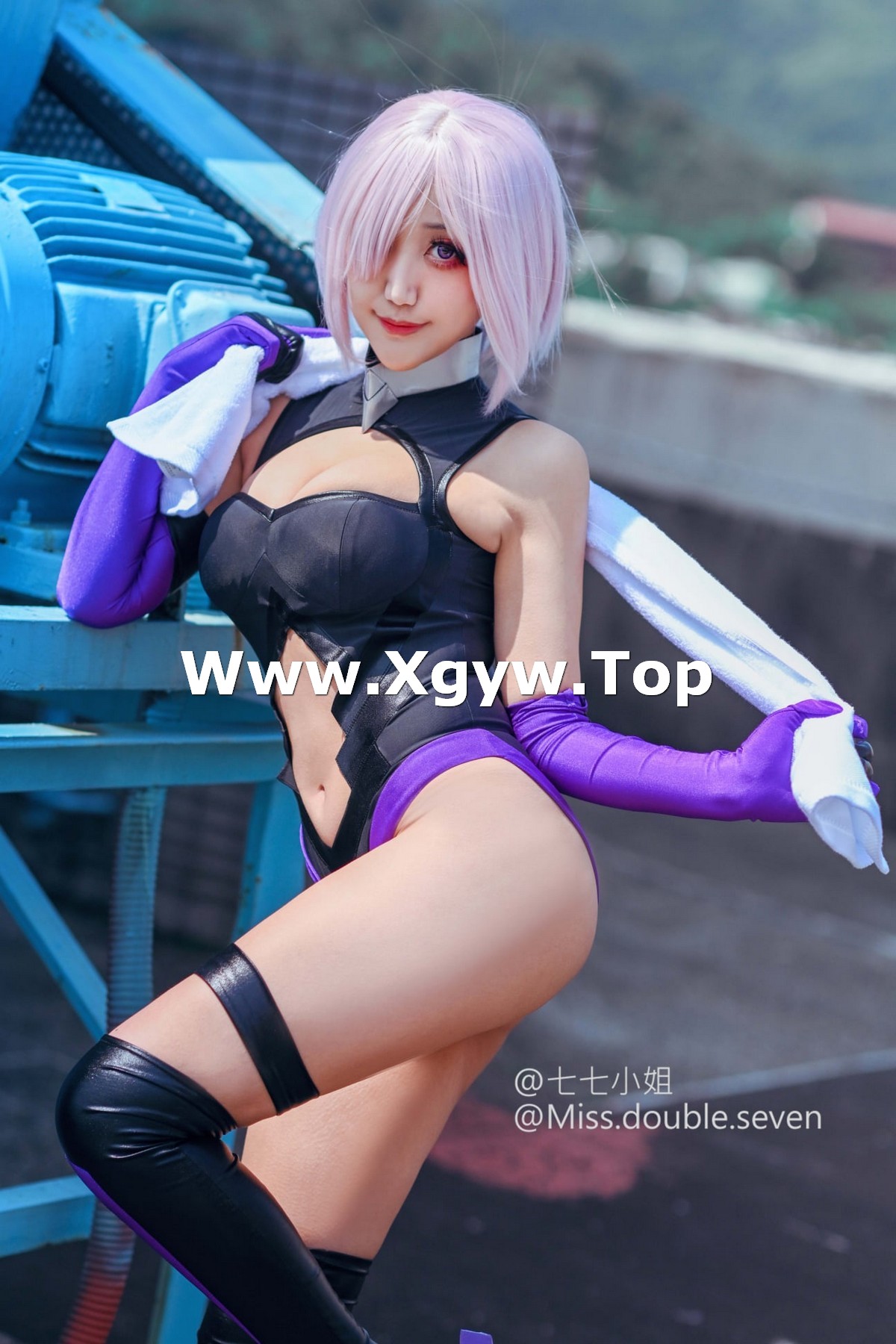 xgyw.top_网络美女七七小姐_Miss Seven马修主题私房性感服饰系列秀完美身材诱惑写真40P