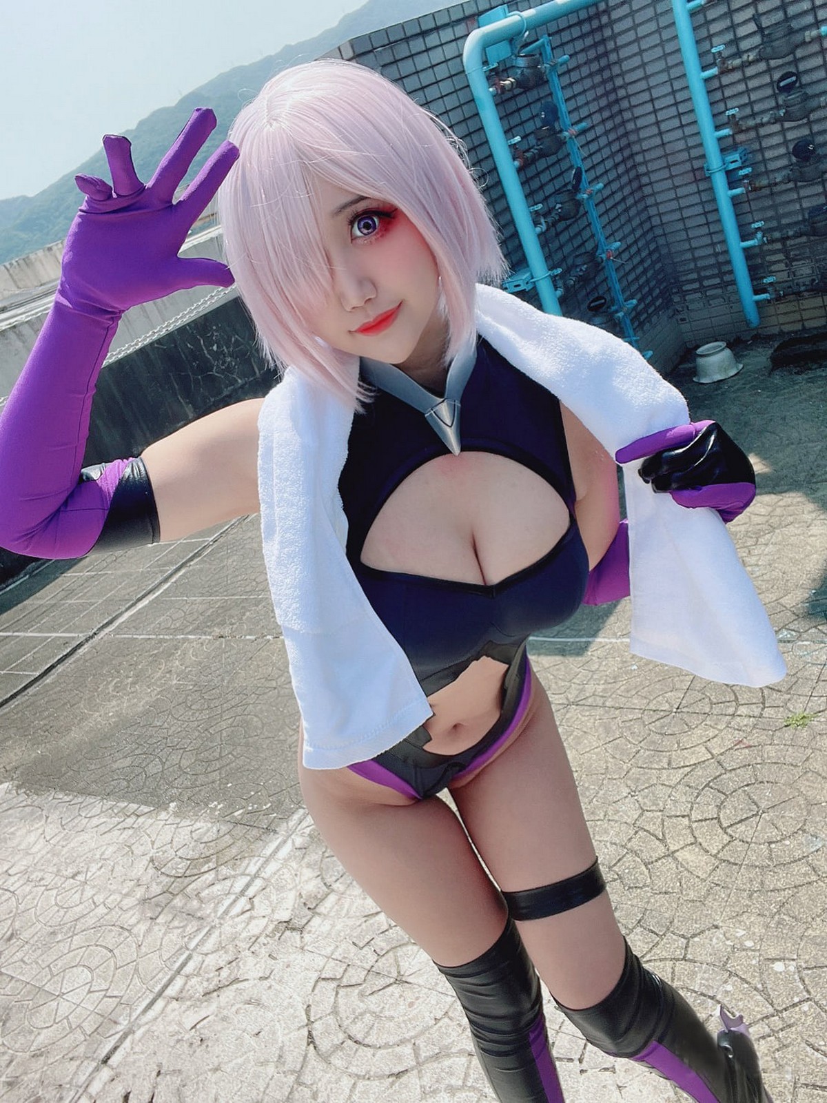 xgyw.top_网络美女七七小姐_Miss Seven马修主题私房性感服饰系列秀完美身材诱惑写真40P