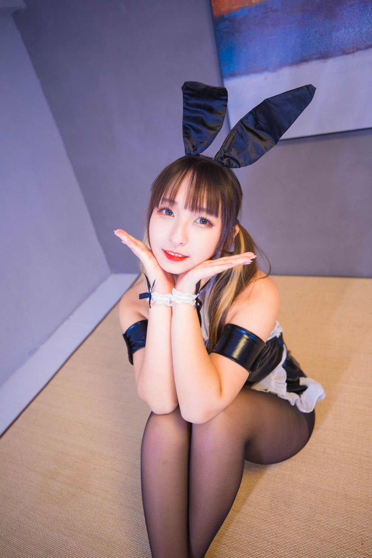 xgyw.top_萝莉美女神楽板真冬兔子时间主题私房性感兔女郎系列超薄丝袜秀翘臀诱惑写真150P