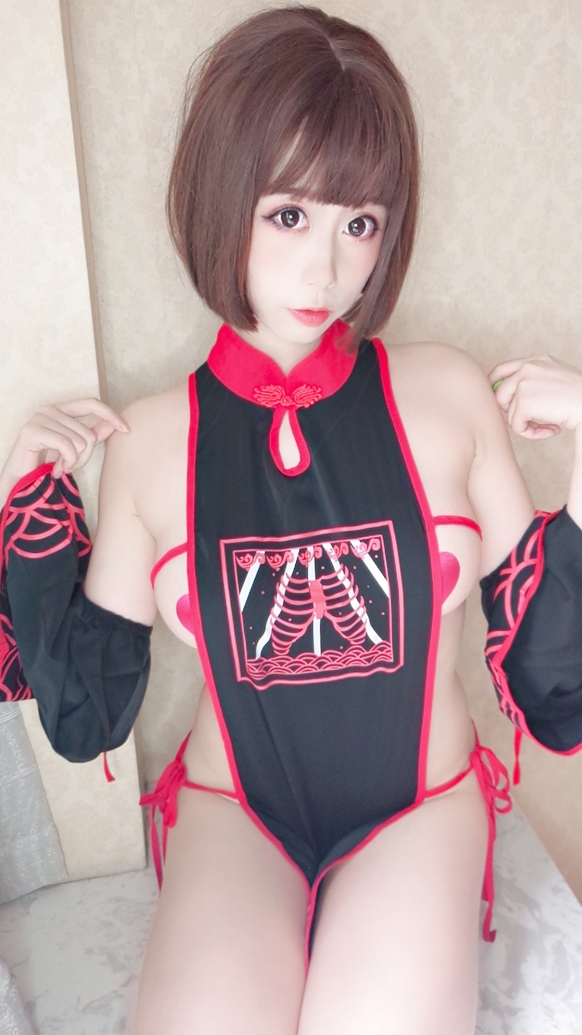 xgyw.top_萌妹奈汐酱nice巫女主题私房性感真空黑红服饰露豪乳红桃遮点极致诱惑写真45P