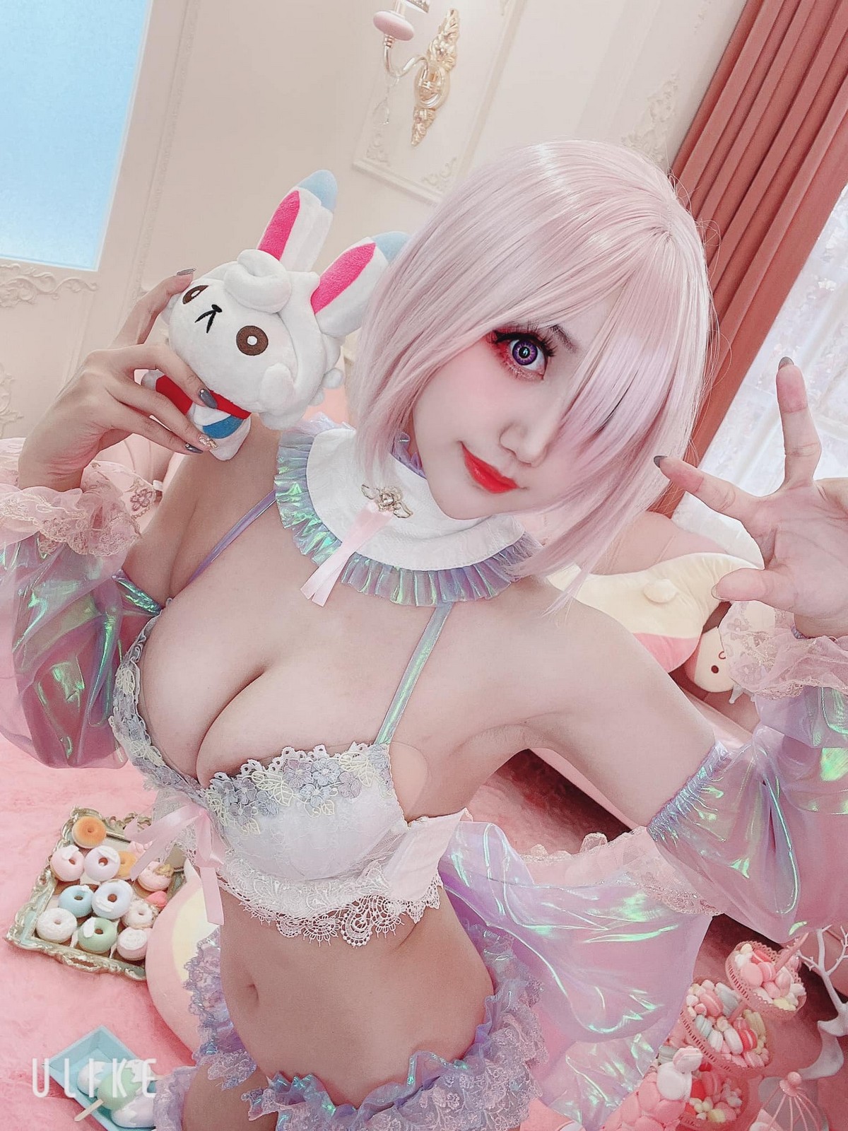 xgyw.top_网络美女七七小姐_Miss Seven马修主题私房性感服饰系列秀完美身材诱惑写真40P