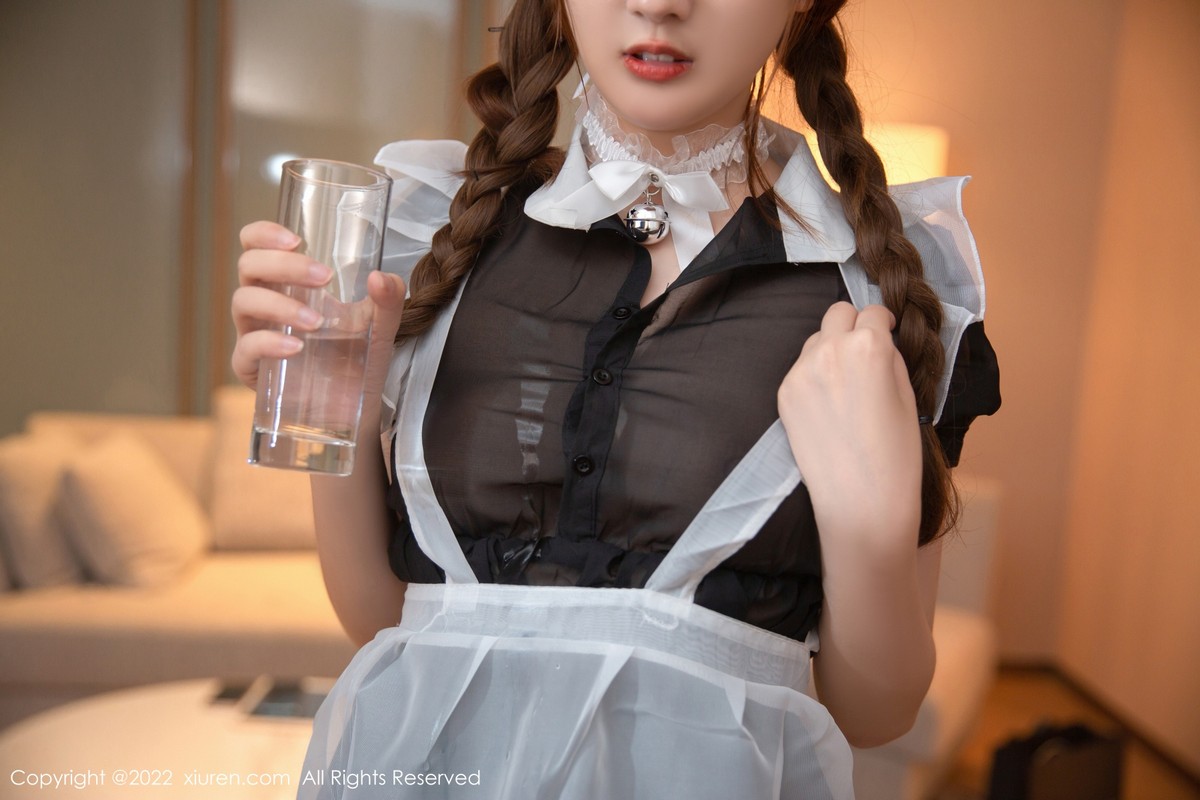 xgyw.top_XiuRen第5654期_模特江真真女仆角色扮演性感黑白围裙露丁字裤秀翘臀诱惑写真73P