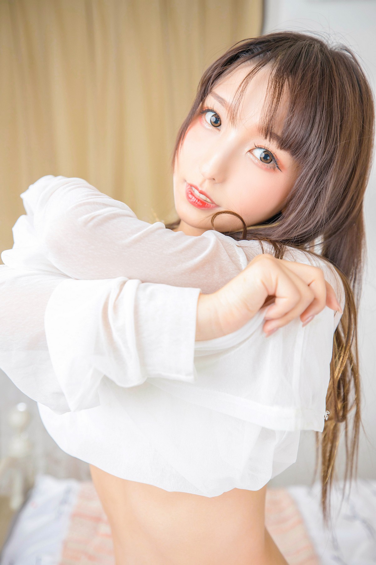xgyw.top_萝莉美女神楽板真冬猫脚女仆主题性感薄透睡衣露白色蕾丝内衣完美诱惑写真150P