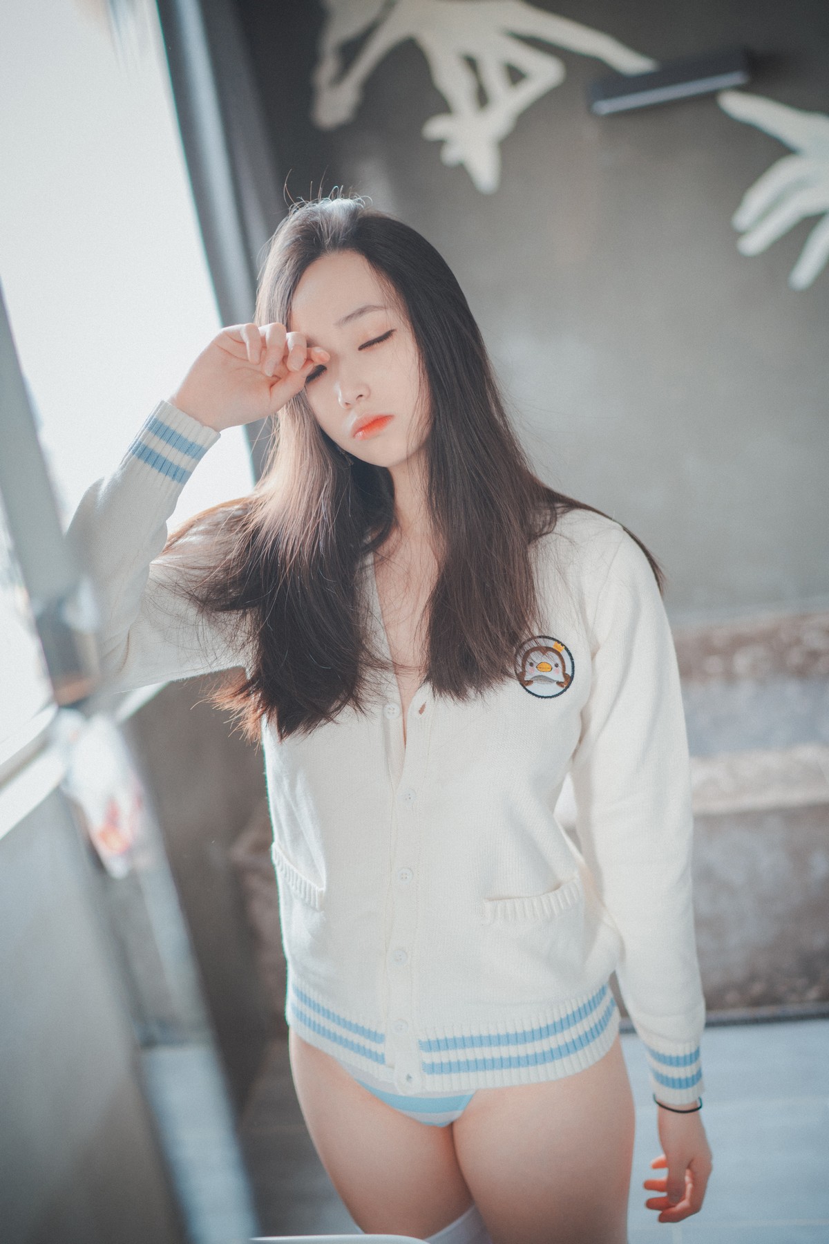 xgyw.top_[DJAWA]No.201_模特BamBi_Homebody Girl主题私房床上半脱秀完美身材诱惑写真50P