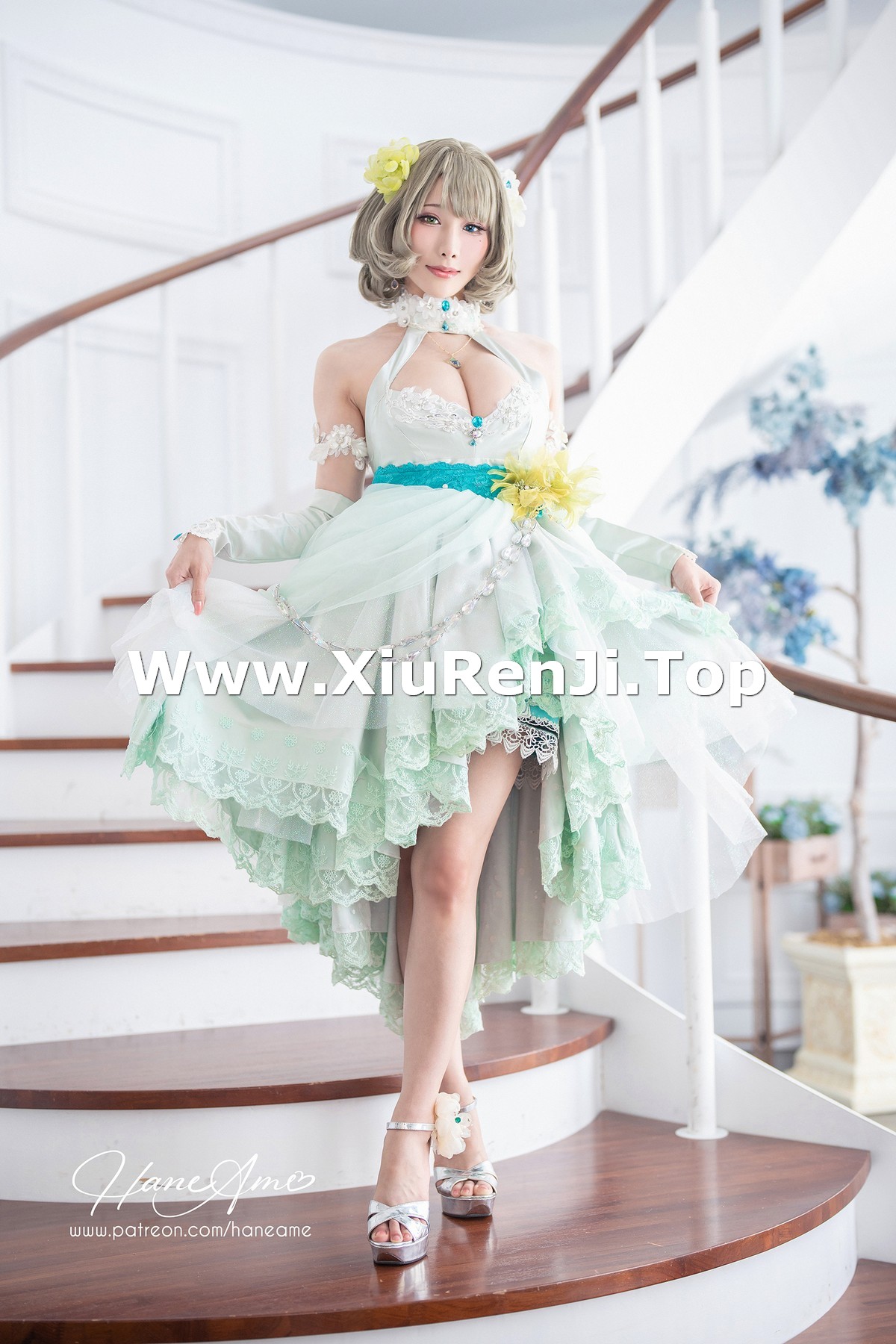 xgyw.top_Coser美女雨波_HaneAme偶像大师主题私房性感低胸礼服秀傲人豪乳诱惑写真41P