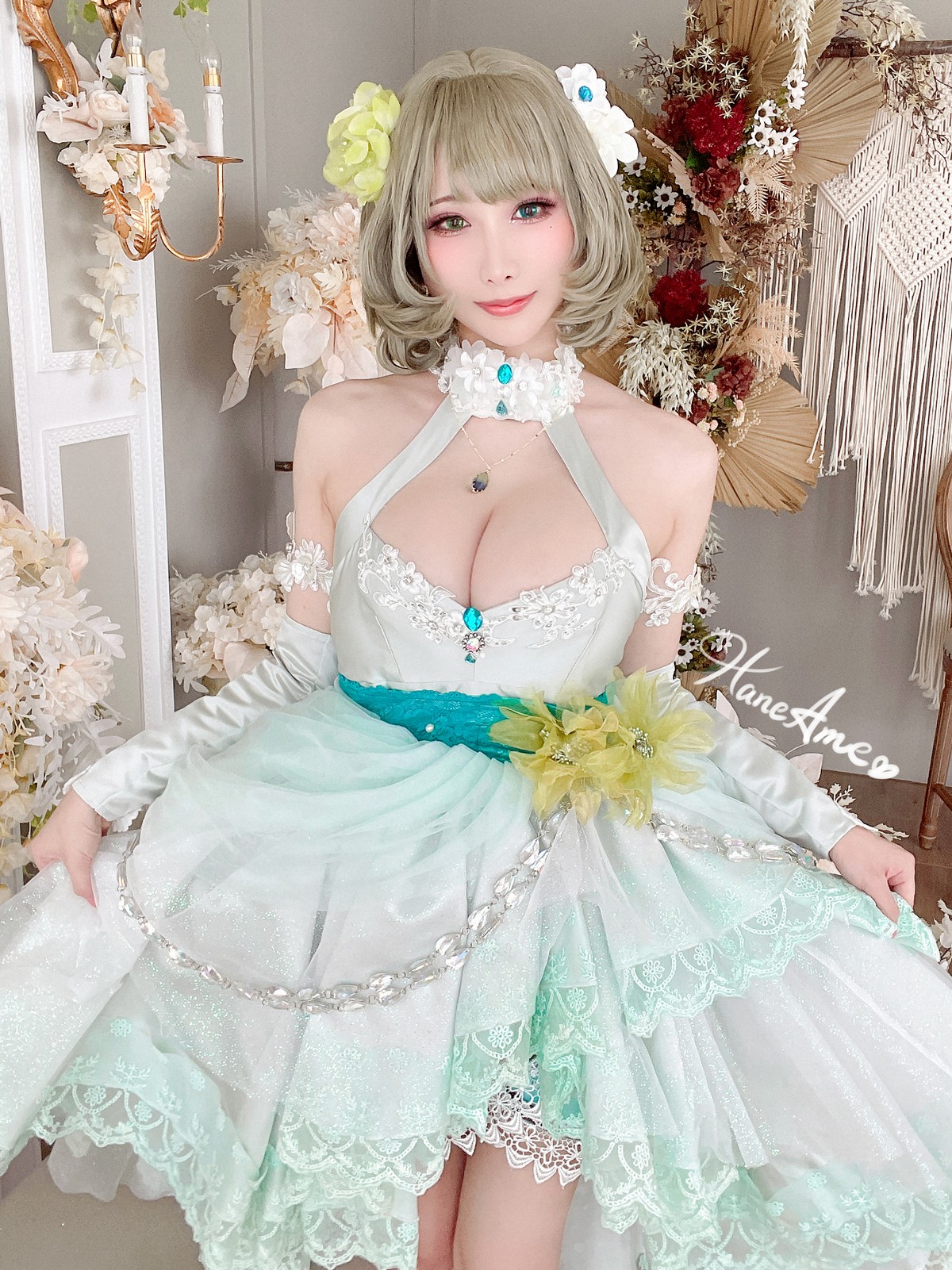 xgyw.top_Coser美女雨波_HaneAme偶像大师主题私房性感低胸礼服秀傲人豪乳诱惑写真41P