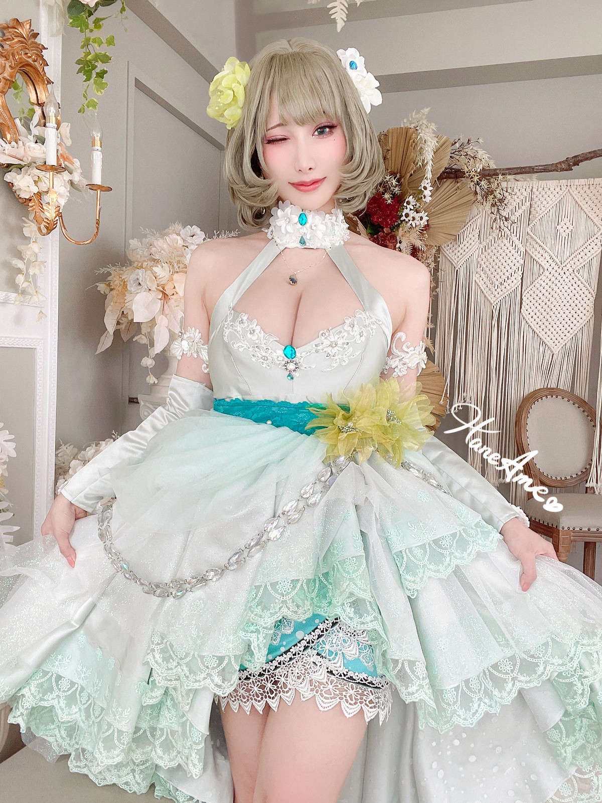 xgyw.top_Coser美女雨波_HaneAme偶像大师主题私房性感低胸礼服秀傲人豪乳诱惑写真41P