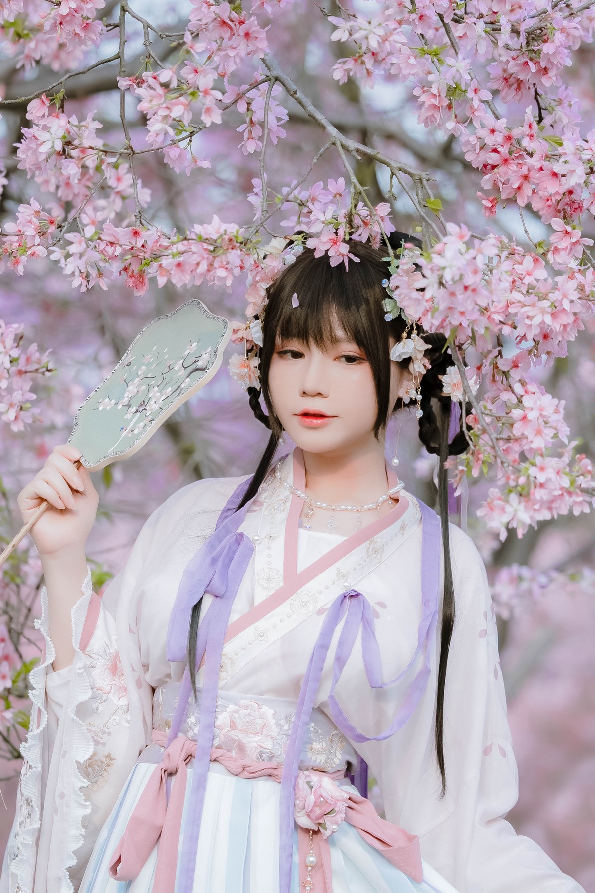 xgyw.top_网络美女Nyako喵子花神祈愿主题户外樱花树下性感古典服饰靓丽迷人写真52P