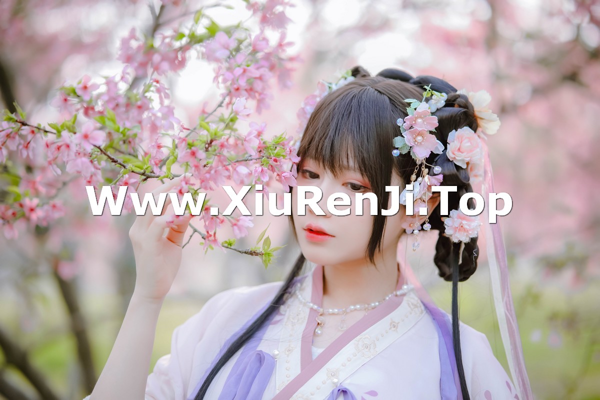 xgyw.top_网络美女Nyako喵子花神祈愿主题户外樱花树下性感古典服饰靓丽迷人写真52P