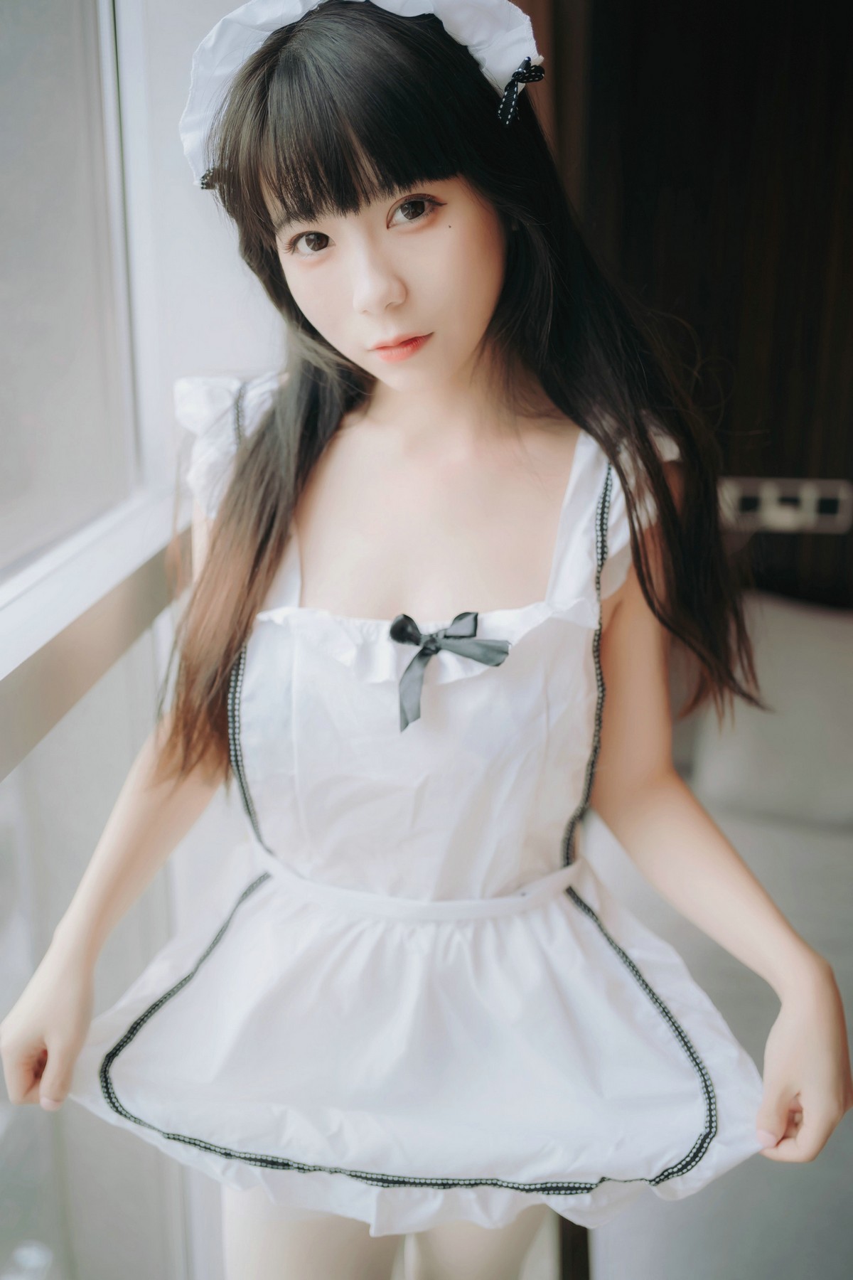 xgyw.top_网络美女Usejan小厨娘主题私房浴室性感真空服饰半露豪乳遮点湿身诱惑写真46P