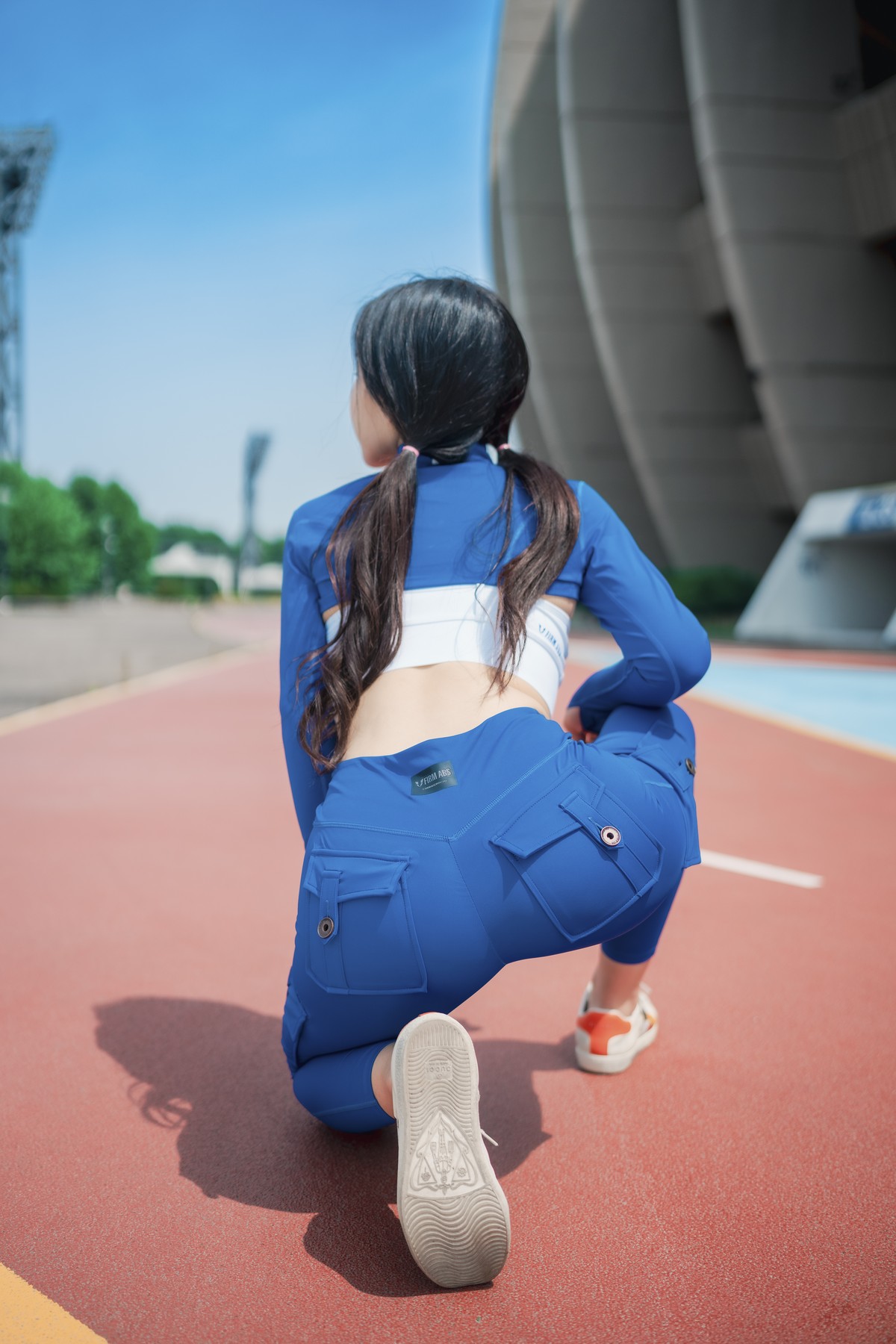 xgyw.top_[DJAWA]No.202_模特Zzyuri_Loose&Tight Refreshing Blue主题性感运动装露豪乳诱惑写真82P