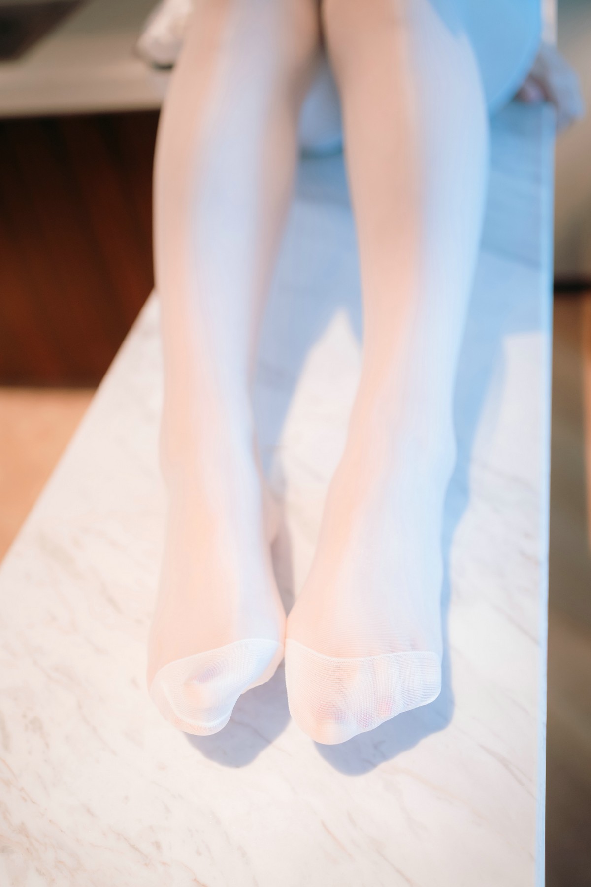 xgyw.top_网络美女Usejan小厨娘主题私房浴室性感真空服饰半露豪乳遮点湿身诱惑写真46P