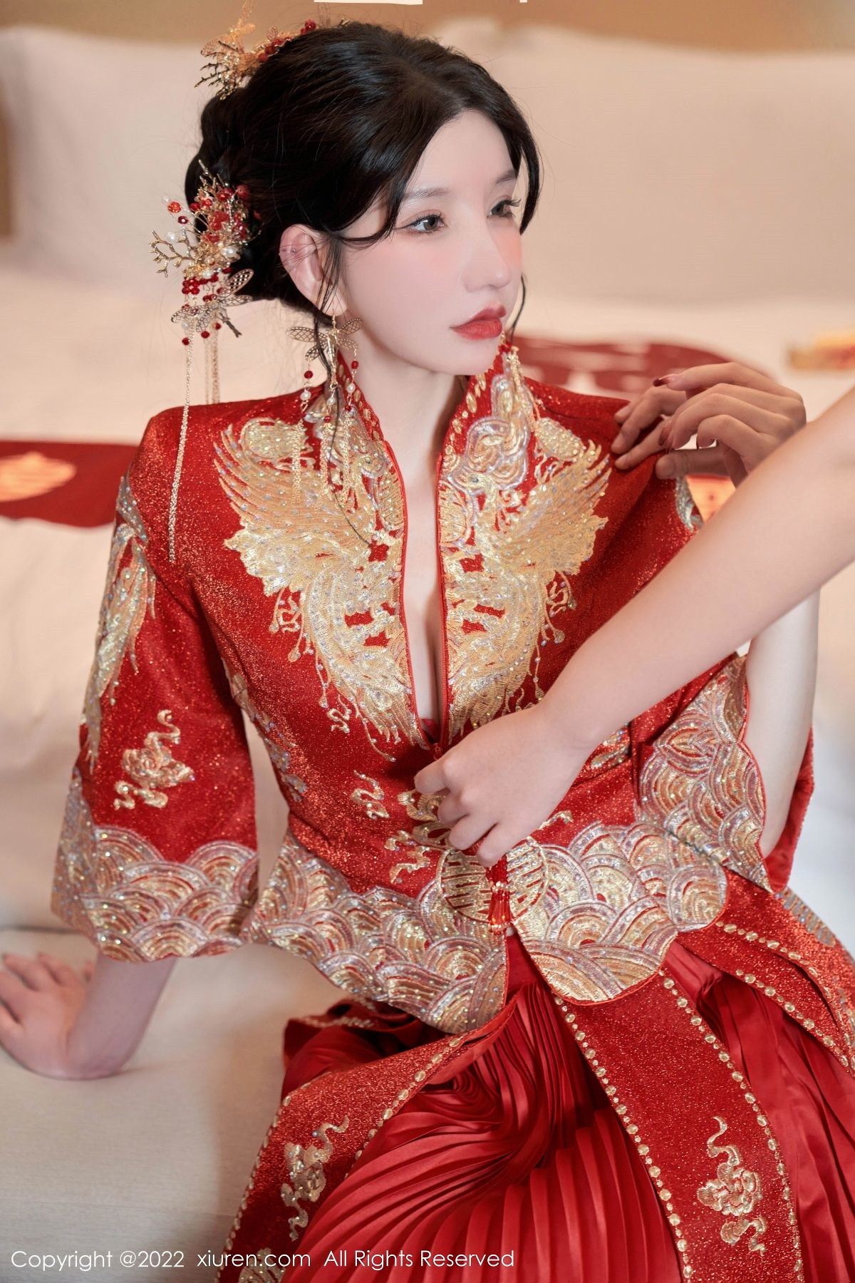 xgyw.top_XiuRen第5675期_女神周于希Sally私房脱新娘装露红色蕾丝内衣超薄肉丝诱惑写真80P