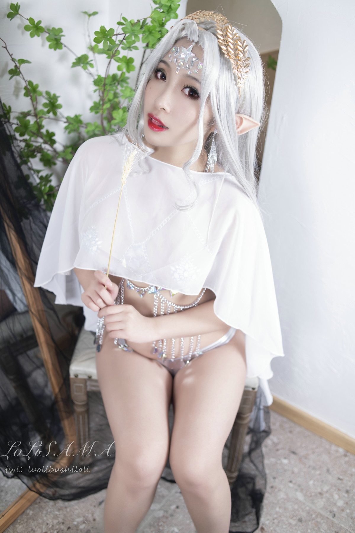 xgyw.top_动漫博主洛璃LoLiSAMA精灵主题透明薄纱露情趣内衣秀豪乳砖石遮点诱惑写真107P