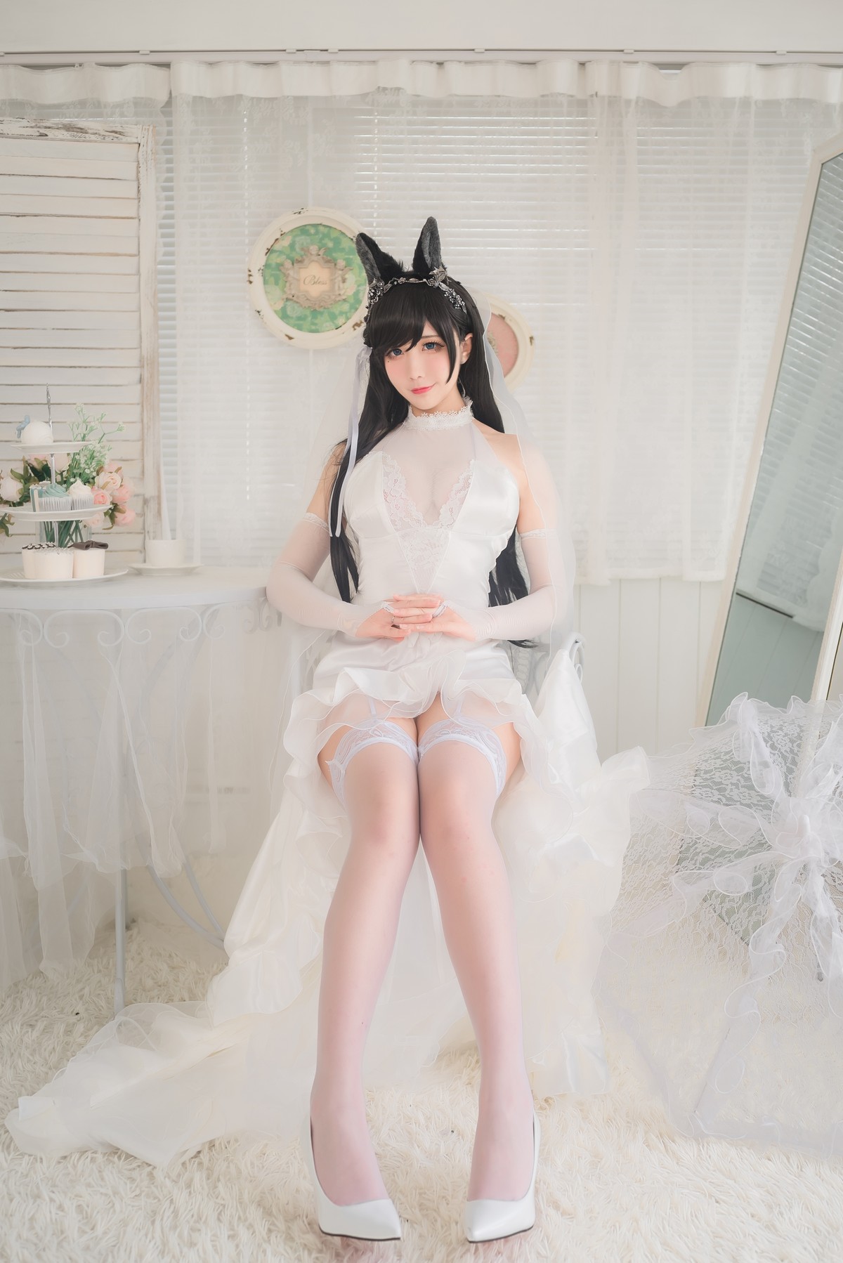 xgyw.top_动漫博主九曲Jean爱宕婚纱主题性感白色薄透婚纱配白色蕾丝吊袜迷人诱惑写真41P