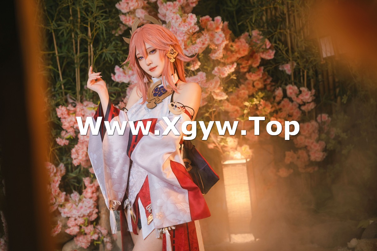 xgyw.top_网络美女蛋黄mayo八重神子主题温泉边性感日系风服饰秀完美身材靓丽迷人写真34P