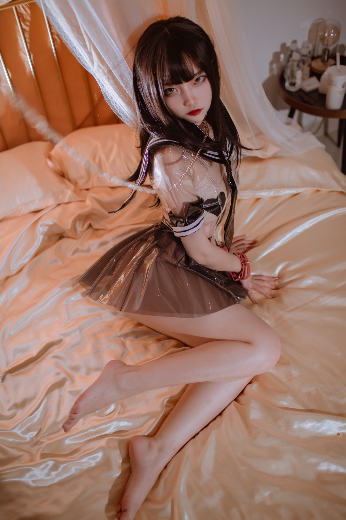 xgyw.top_人气Coser二佐Nisa私房透明JK主题私房性感透明胶衣露傲人豪乳遮点诱惑写真40P