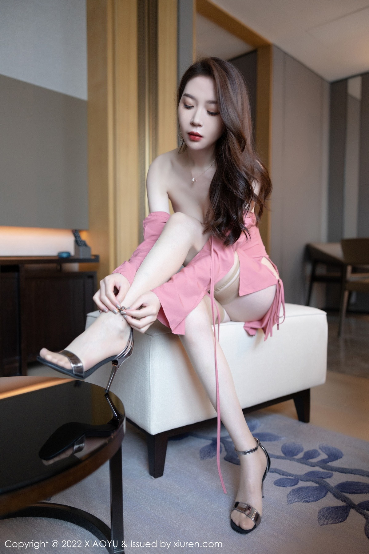 xgyw.top_[XiaoYu画语界]Vol.879_模特梦心玥红灰色连衣裙 性感黑色比基尼秀曼妙身材诱惑写真86P