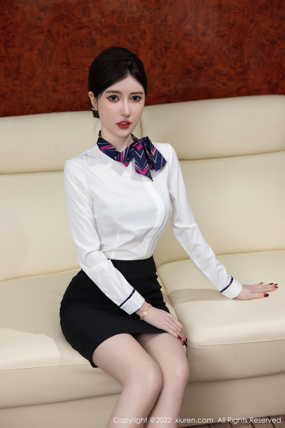 xgyw.top_XiuRen第5696期_模特美桃酱性感白T配黑短裙露蕾丝内衣超薄肉丝迷人诱惑写真106P
