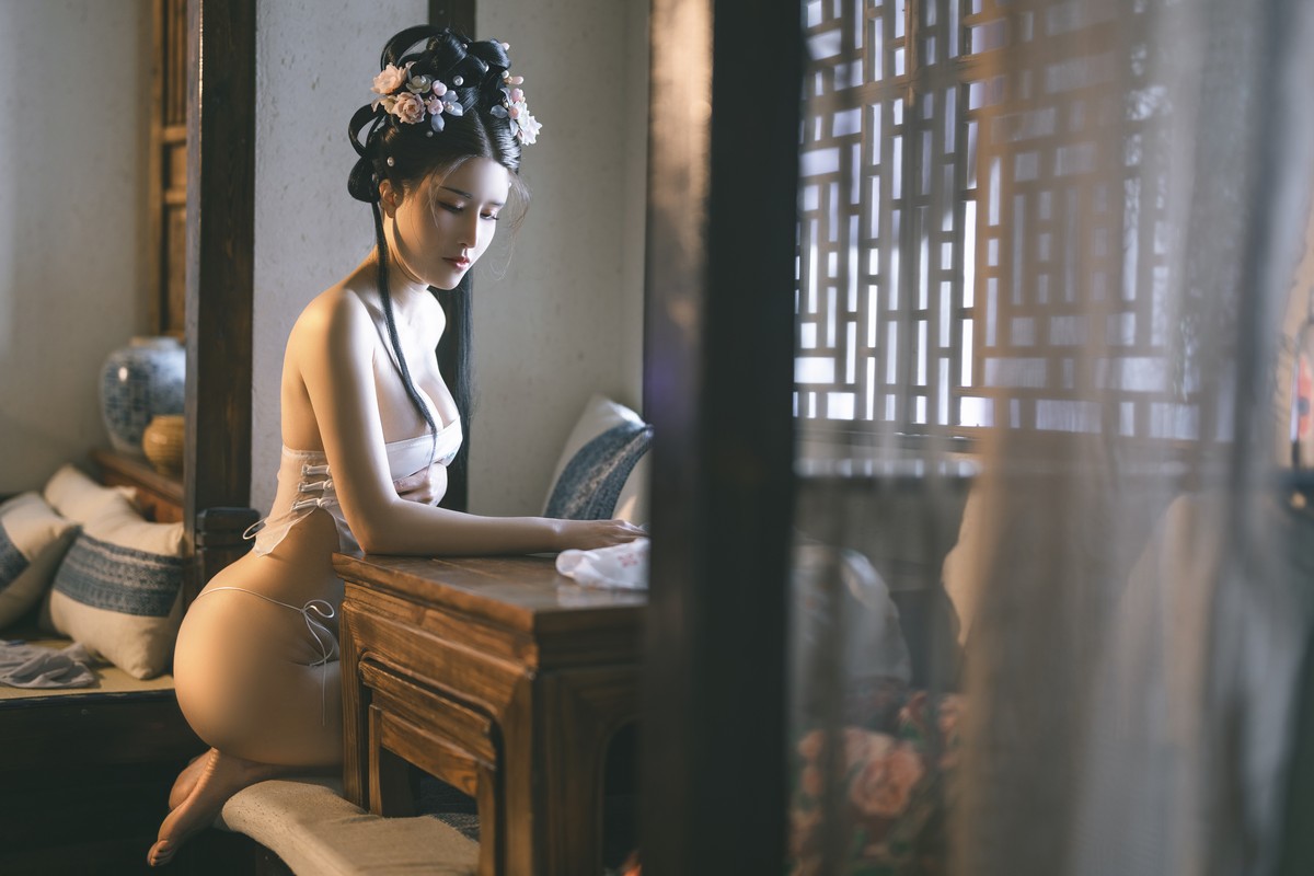 xgyw.top_网络美女鹿八岁汉服主题私房性感古典服饰大尺度全脱秀惹火身材极致诱惑写真56P