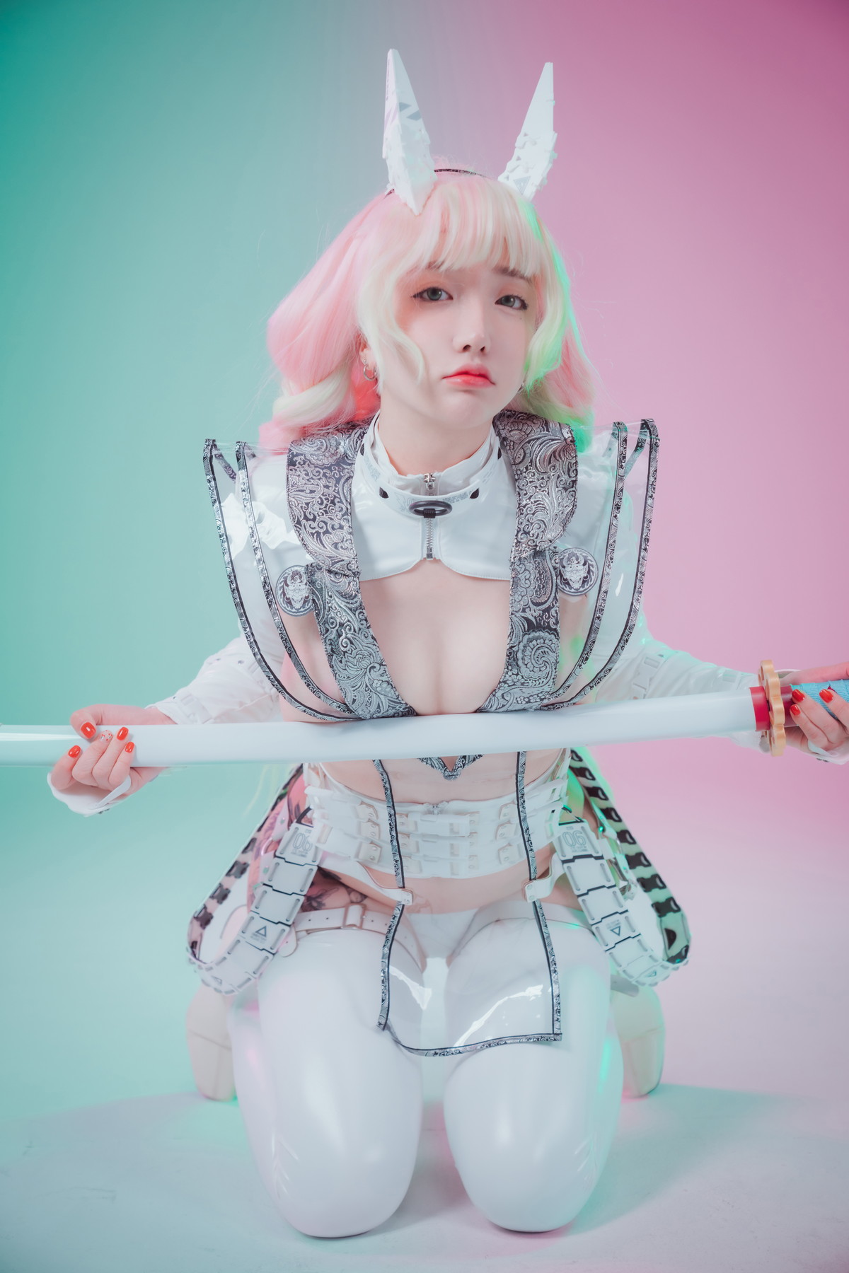 xgyw.top_[DJAWA]No.206_模特Yeeun_Cyber Hunter Mitsuri主题性感白色皮质服饰秀翘臀诱惑写真51P