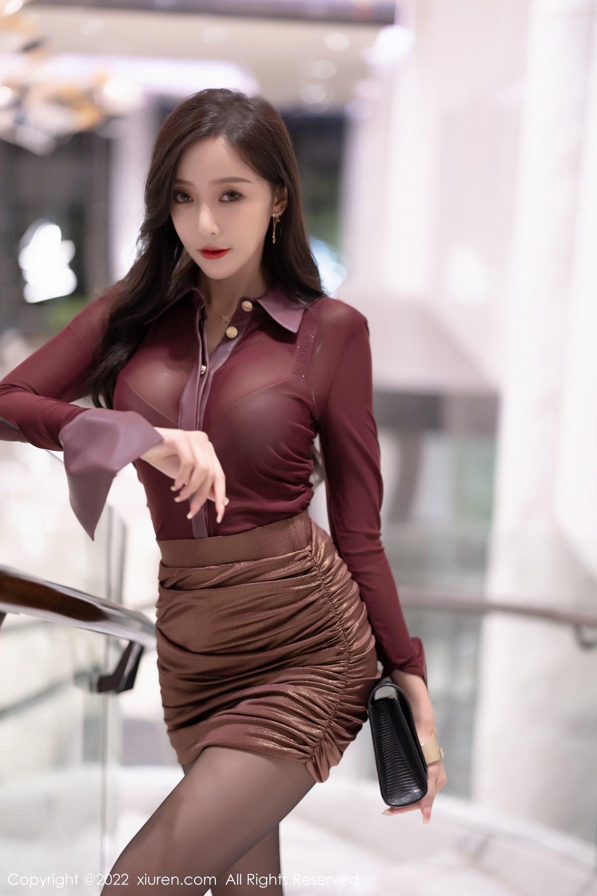 xgyw.top_XiuRen第5707期_女神王馨瑶yanni性感暗红色薄纱上衣配短裙秀完美身材诱惑写真90P