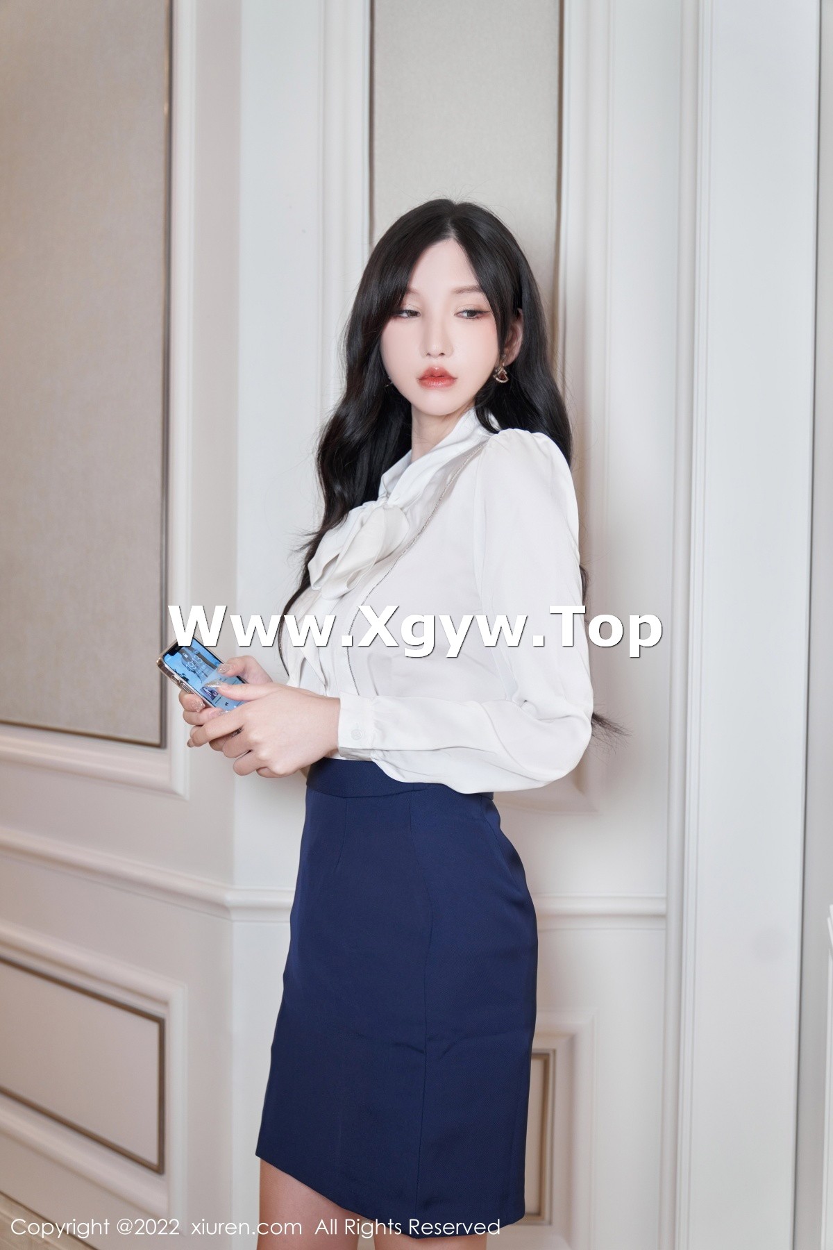 xgyw.top_[XiuRen秀人网]No.5716_女神周于希Sally白色上衣配蓝短裙半脱露橙色蕾丝内衣诱惑写真85P