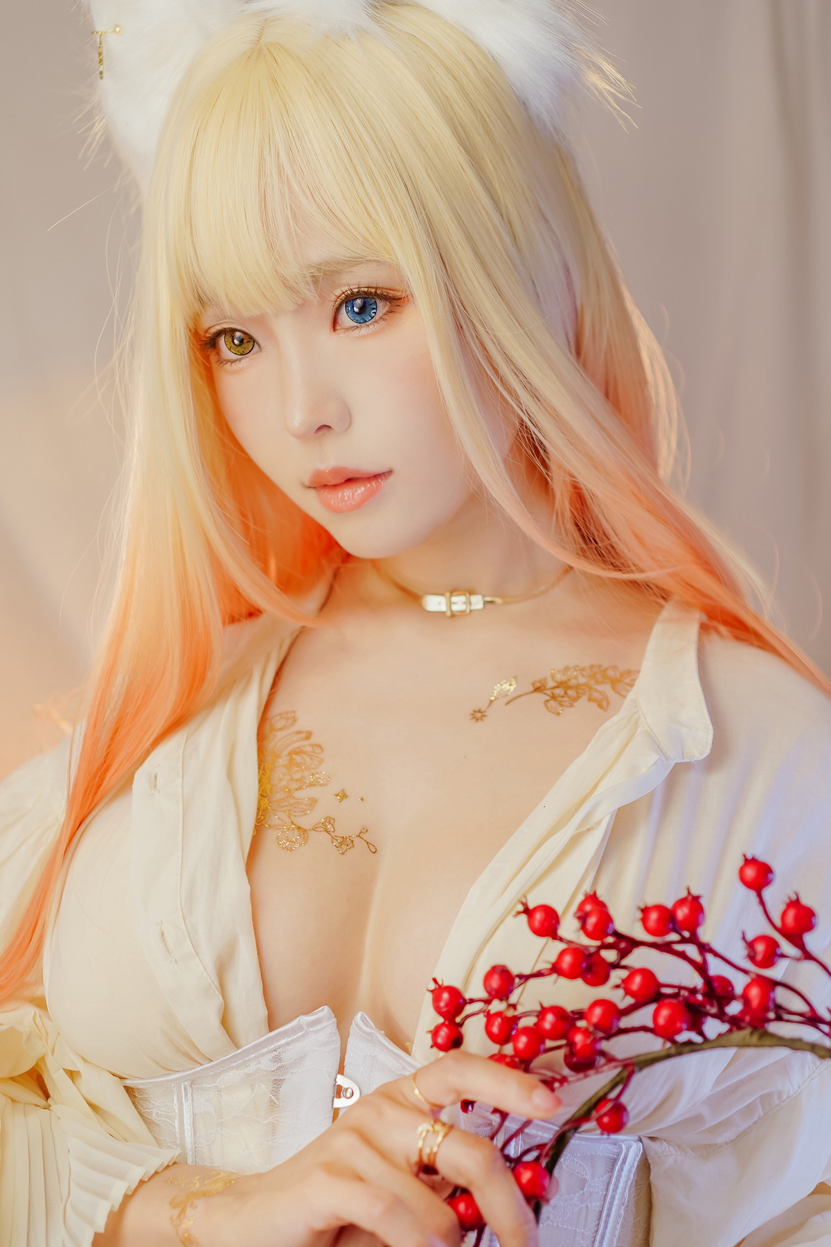 xgyw.top_Coser妹子Ely_eee-Cat魔女与猫主题性感白色薄透收身衣秀完美身材诱惑写真41P