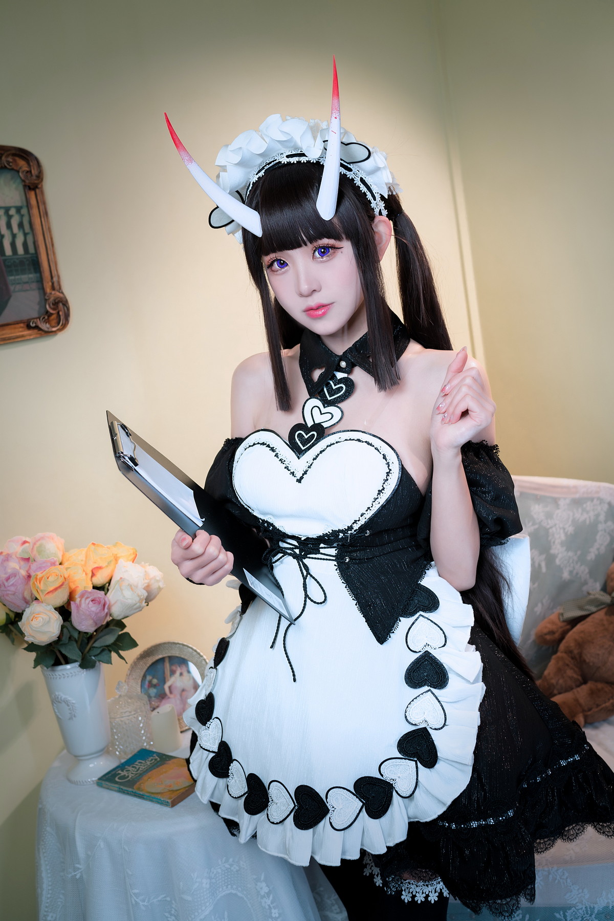 xgyw.top_网络美女miko酱ww能代女仆主题私房性感吊裙配黑丝吊袜秀完美身材诱惑写真36P