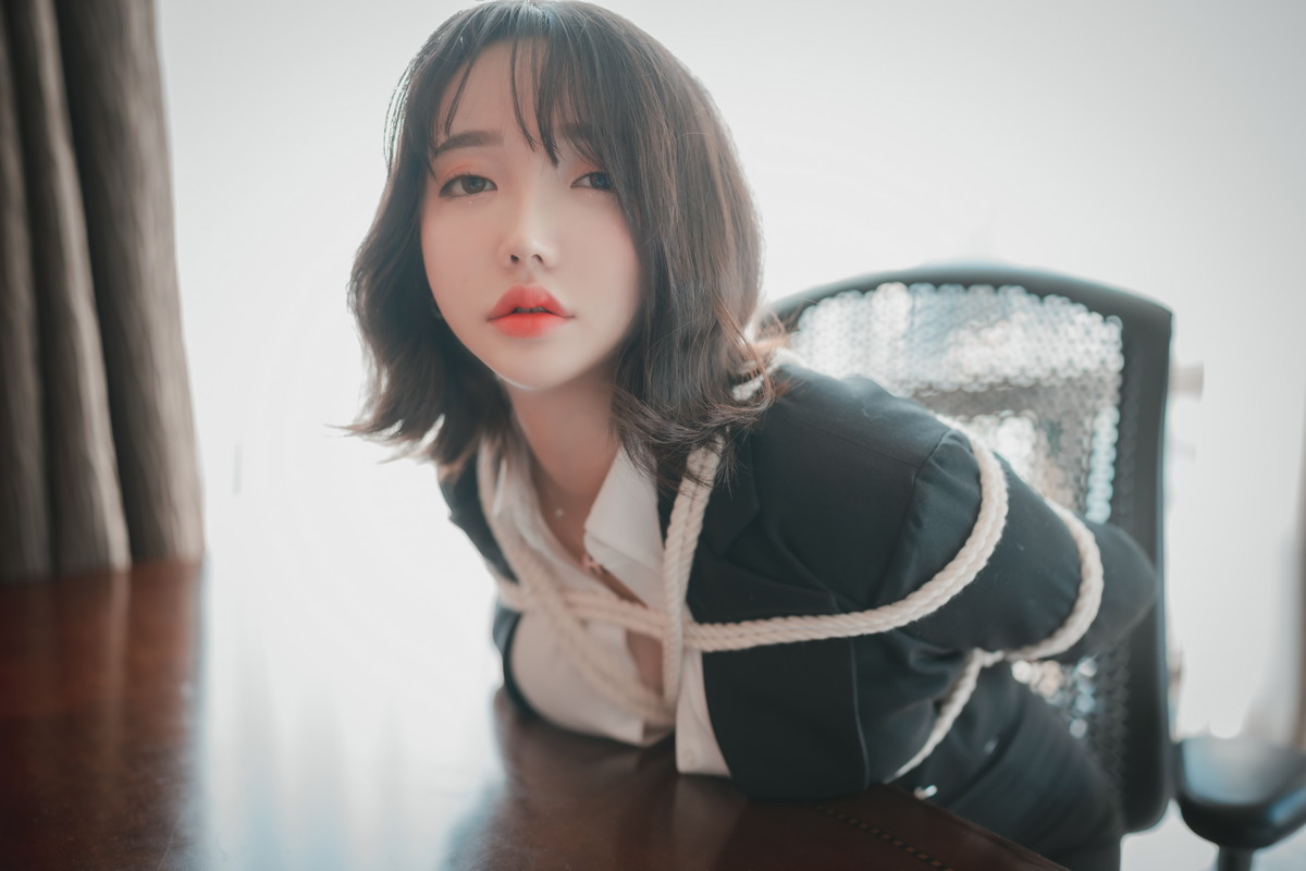 xgyw.top_[DJAWA]No.207_模特Yeeun_Knotting Class主题私房情趣捆绑秀豪乳翘臀诱惑写真104P