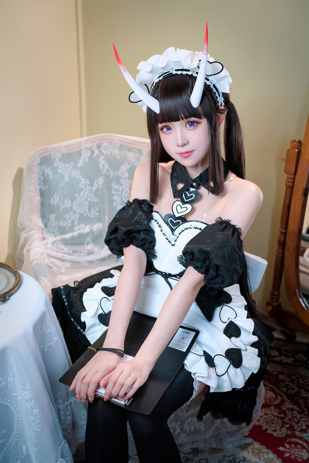 xgyw.top_网络美女miko酱ww能代女仆主题私房性感吊裙配黑丝吊袜秀完美身材诱惑写真36P
