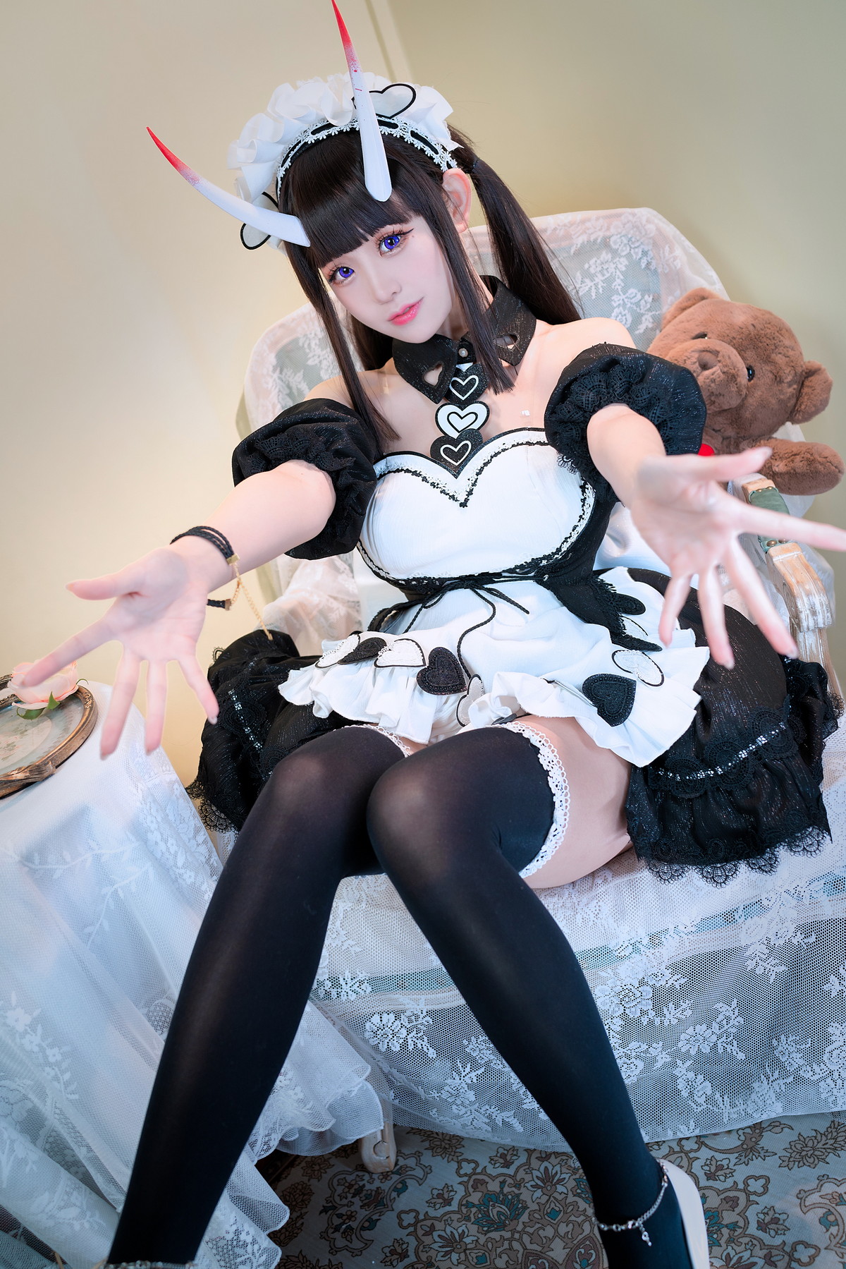 xgyw.top_网络美女miko酱ww能代女仆主题私房性感吊裙配黑丝吊袜秀完美身材诱惑写真36P