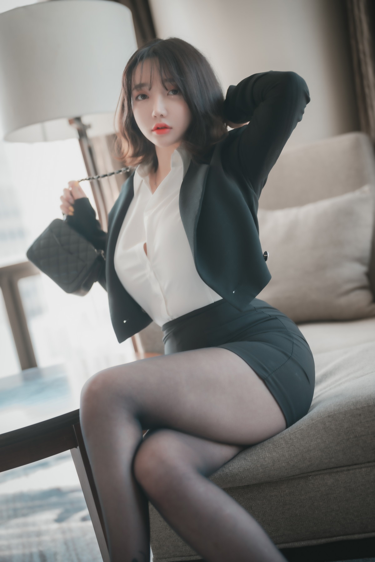 xgyw.top_[DJAWA]No.207_模特Yeeun_Knotting Class主题私房情趣捆绑秀豪乳翘臀诱惑写真104P