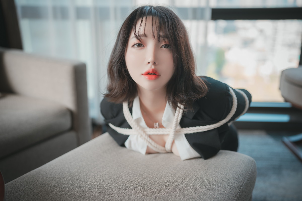 xgyw.top_[DJAWA]No.207_模特Yeeun_Knotting Class主题私房情趣捆绑秀豪乳翘臀诱惑写真104P