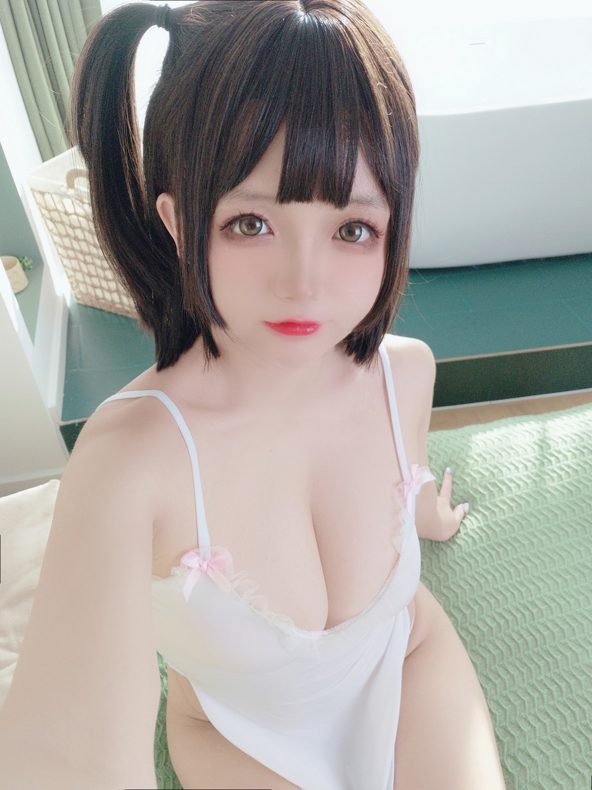 xgyw.top_Cosplay美女日奈娇湿身小白裙主题性感白色吊带配丁字裤秀丰乳肥臀诱惑写真91P