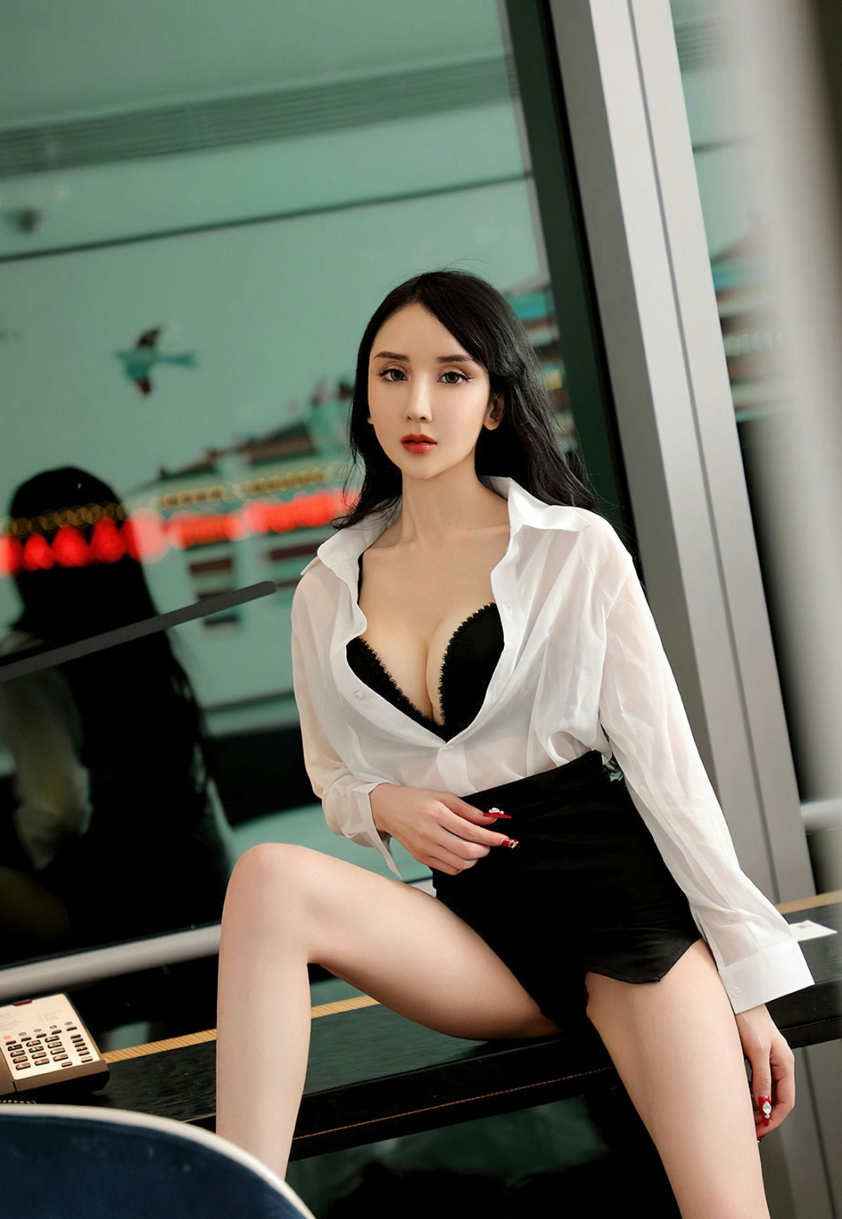xgyw.top_[Ugirls爱尤物]No.2438_尤果合辑青涩之爱主题模特萱萱等七大美女性感内衣系列写真35P