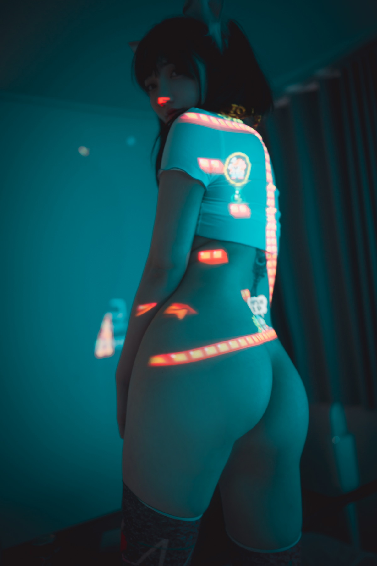 xgyw.top_[DJAWA]No.208_模特Yeeun_Retro Gaming Girl主题私房性感多套服饰秀翘臀美腿诱惑写真96P