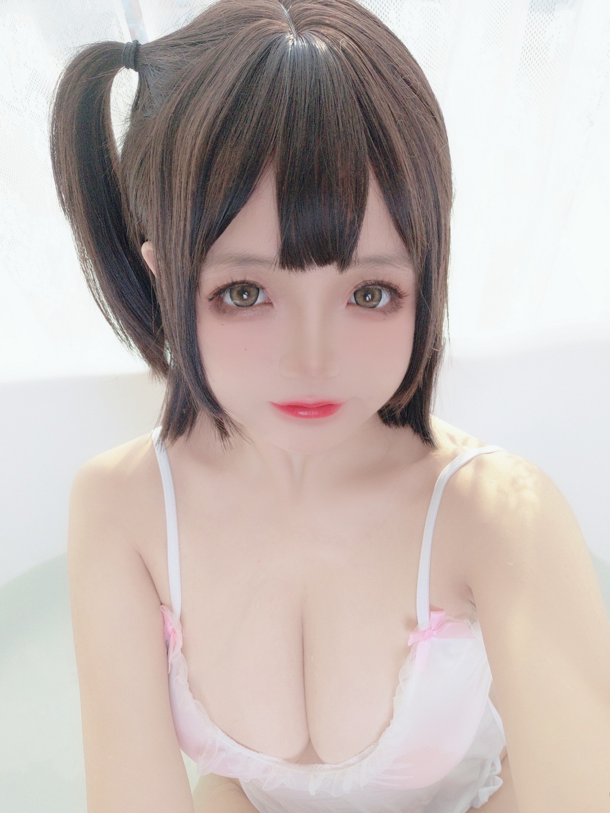 xgyw.top_Cosplay美女日奈娇湿身小白裙主题性感白色吊带配丁字裤秀丰乳肥臀诱惑写真91P
