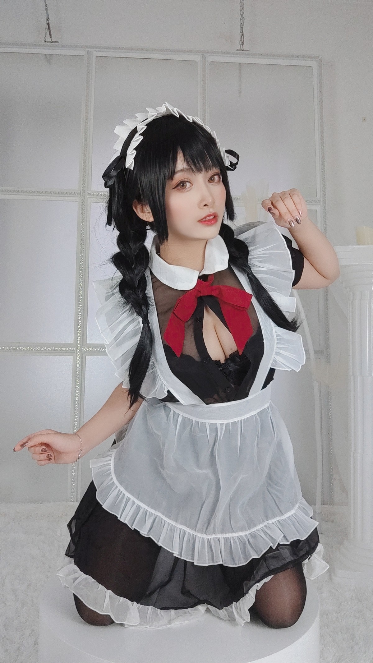 xgyw.top_动漫博主洛璃LoLiSAMA黑丝女仆主题性感女仆装配超薄无内黑丝秀翘臀诱惑写真93P