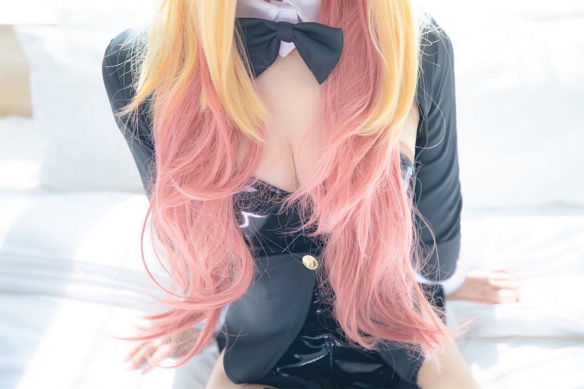 xgyw.top_萝莉美女神楽板真冬海梦兔女郎主题私房性感黑色皮质连体衣配黑丝吊袜诱惑写真75P