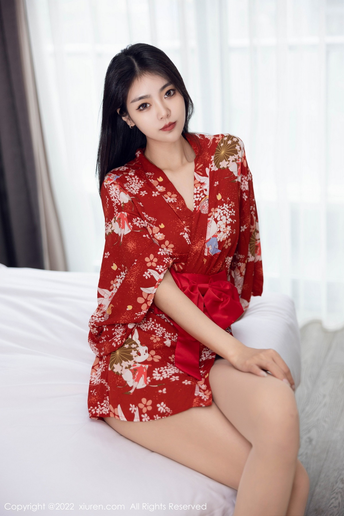 xgyw.top_XiuRen第5736_模特可乐Vicky红色图案服饰配超薄无内肉丝秀翘臀美腿诱惑写真53P