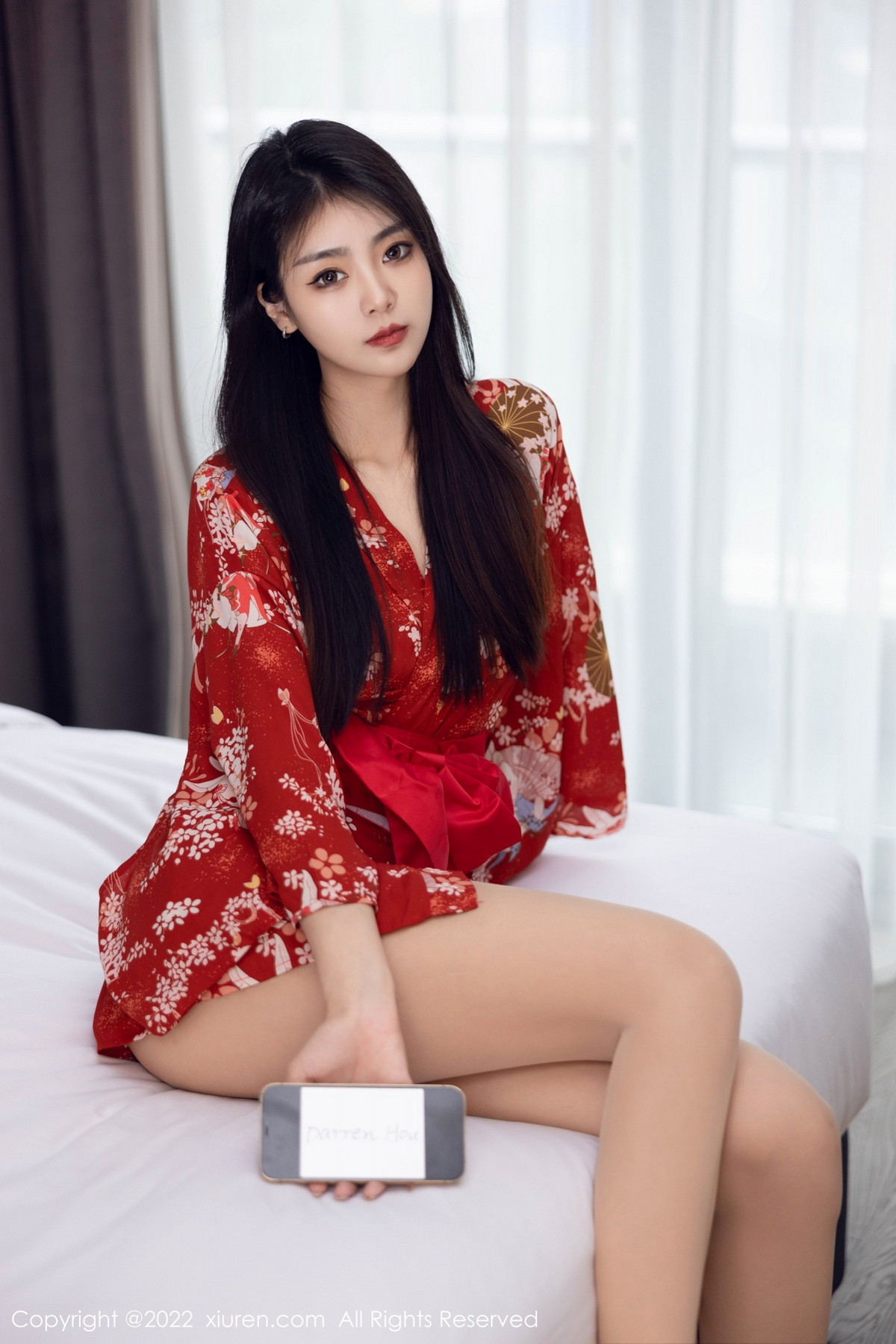 xgyw.top_XiuRen第5736_模特可乐Vicky红色图案服饰配超薄无内肉丝秀翘臀美腿诱惑写真53P
