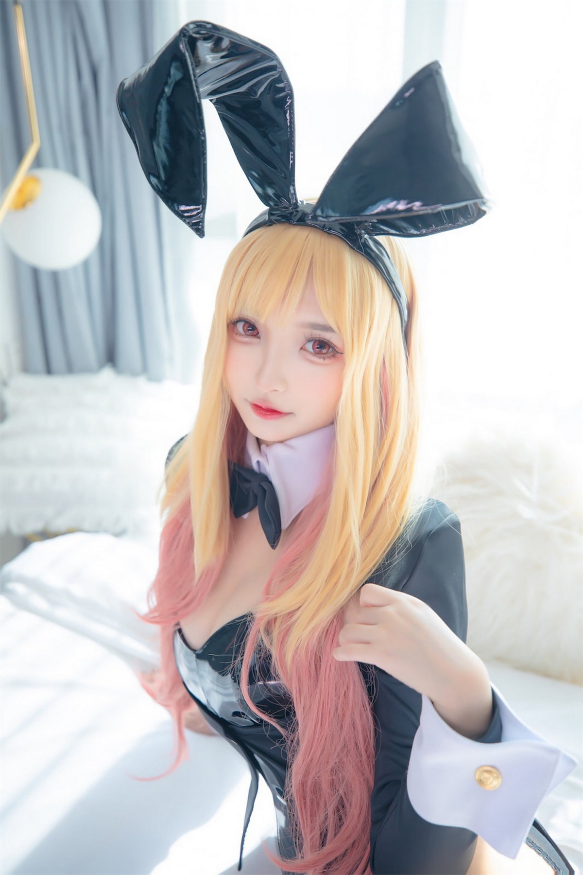 xgyw.top_萝莉美女神楽板真冬海梦兔女郎主题私房性感黑色皮质连体衣配黑丝吊袜诱惑写真75P