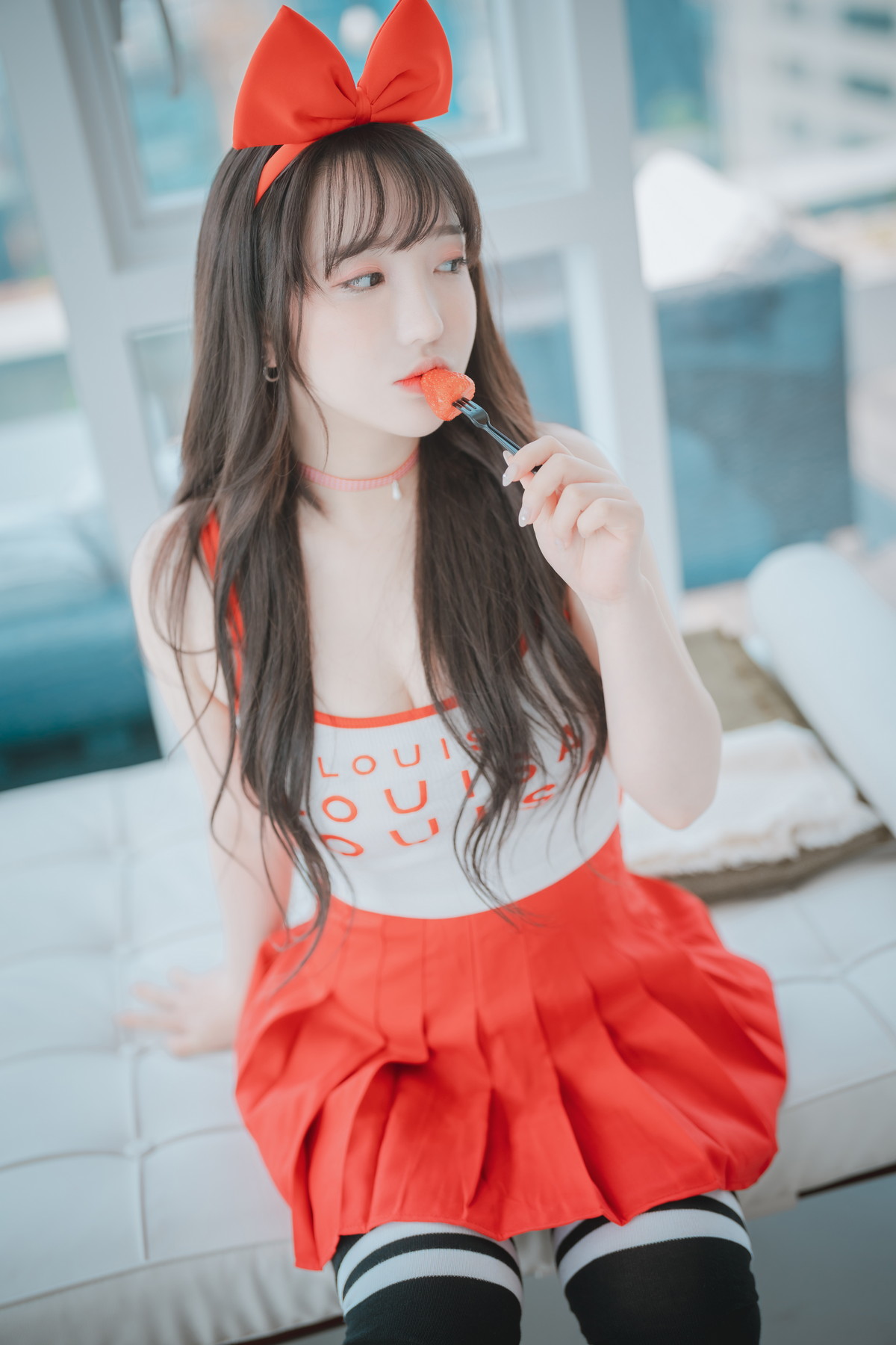 xgyw.top_[DJAWA]No.209_模特Yeeun_Strawbeery Girl主题私房性感红色短裙秀白嫩翘臀诱惑写真81P