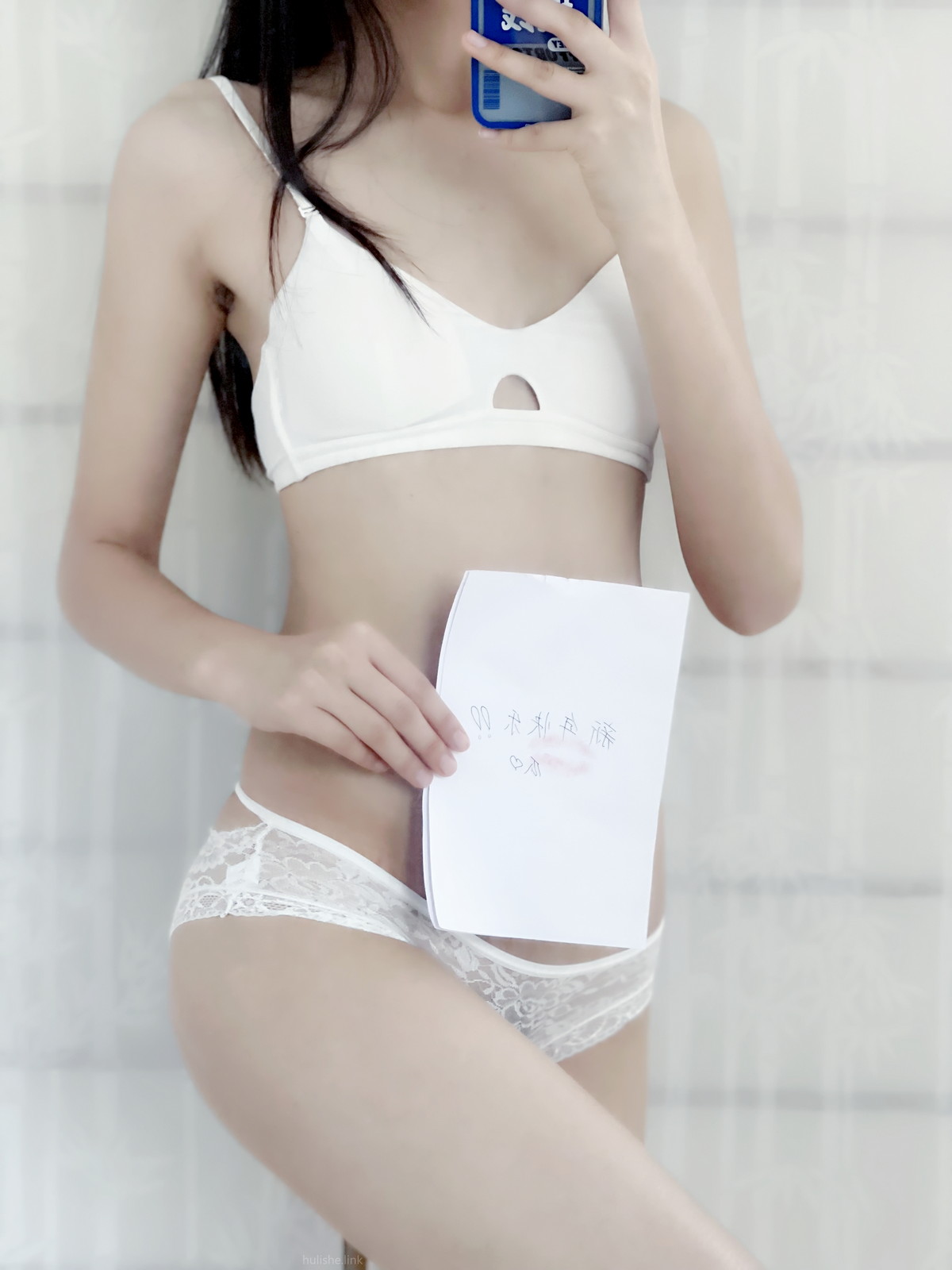xgyw.top_网络美女西瓜少女新年祝福福利主题私房性感JK制服半脱露蕾丝内裤诱惑写真38P